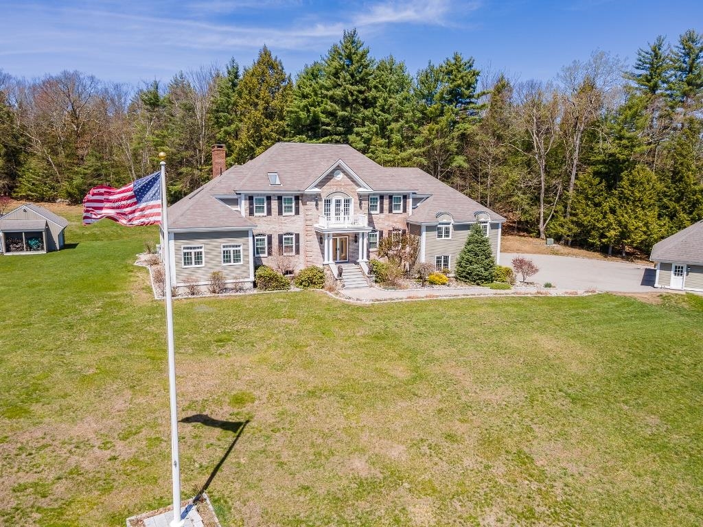 101 Highland Circle