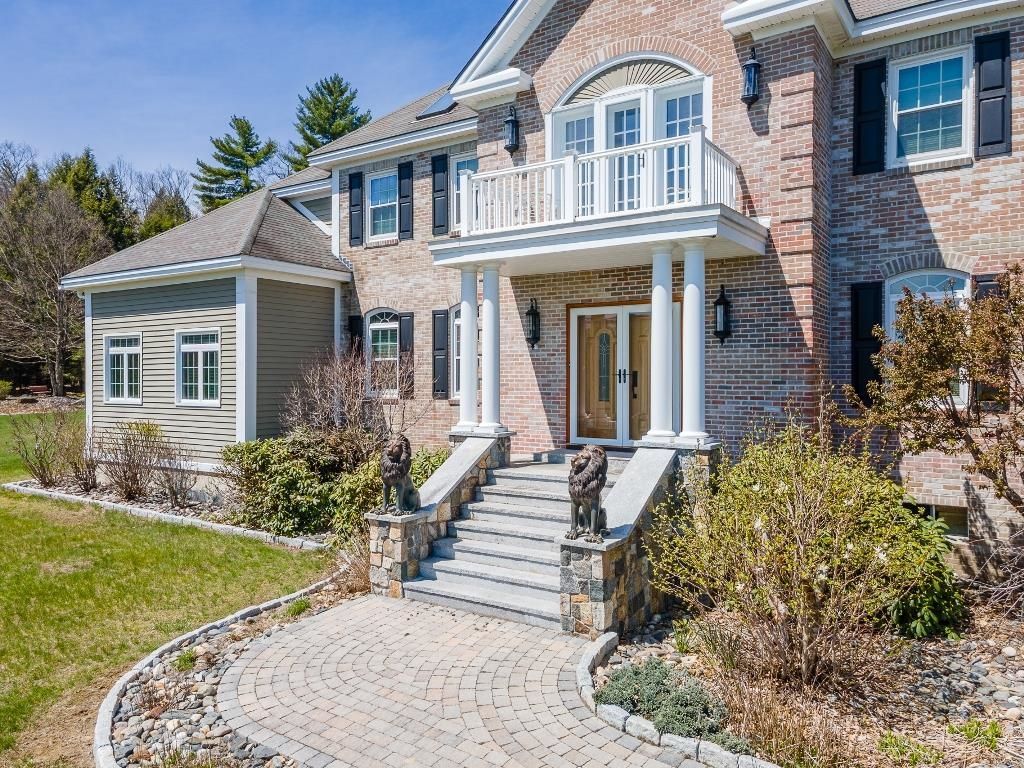 Photo of 101 Highland Circle, Swanzey, NH 03446 (MLS # 5086270)
