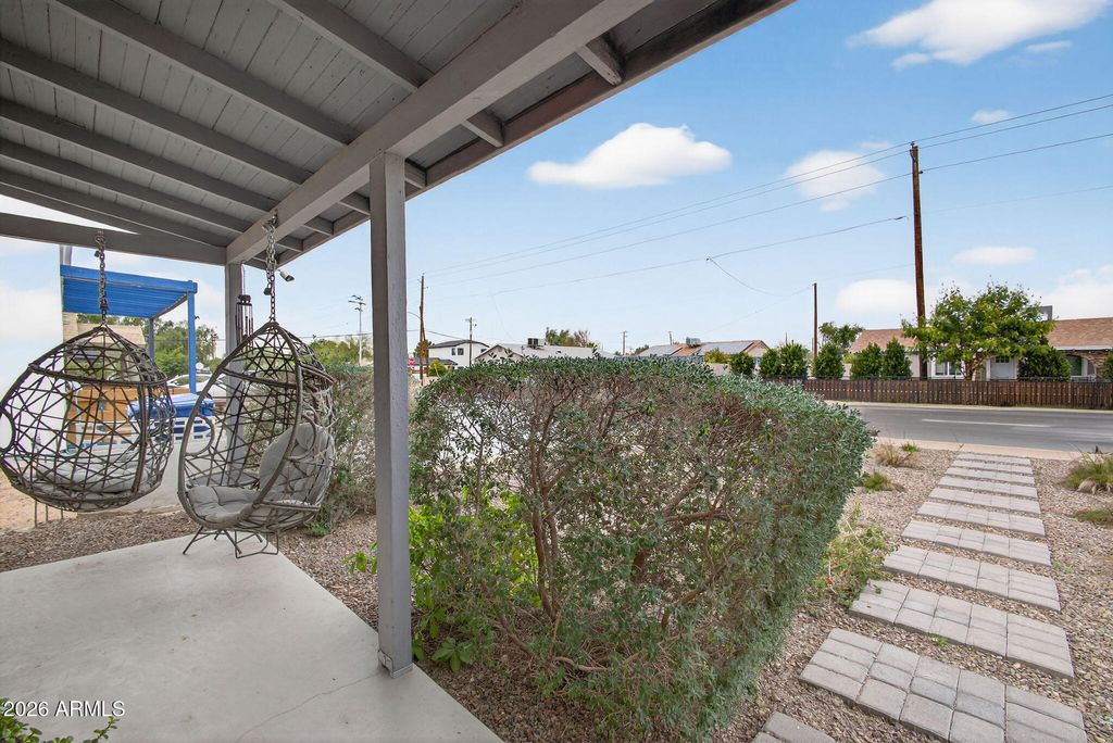 Photo of 1513 E Sheridan Street, Phoenix, AZ 85006 (MLS # 6975079)