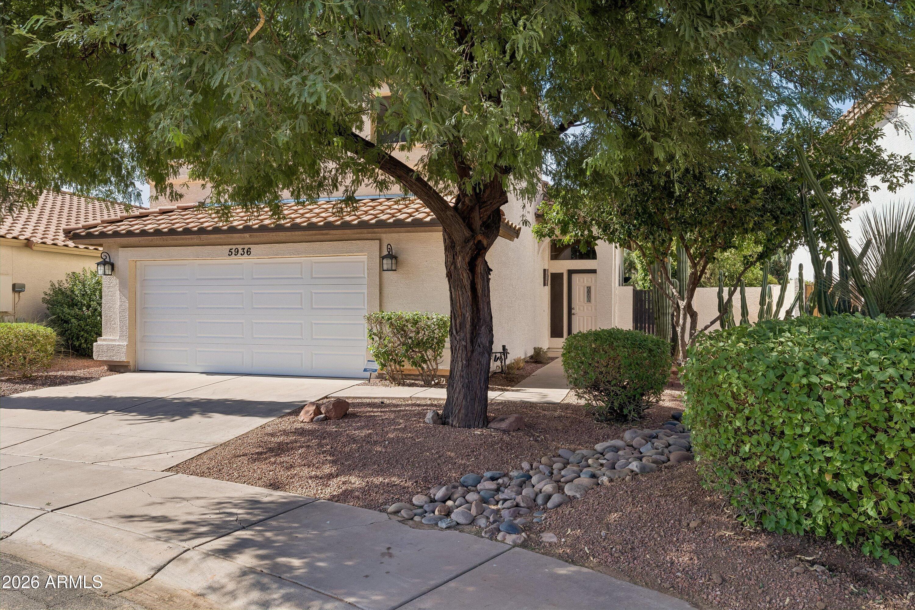 5936 E PHELPS Road