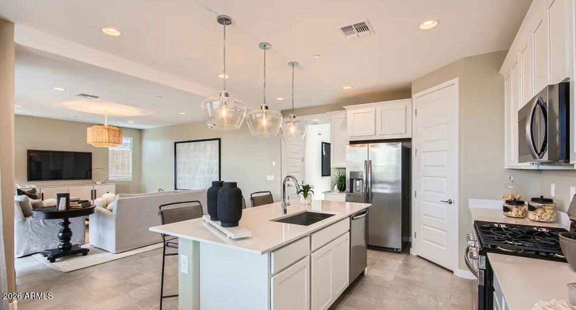 12025 W CALLE DE POMPAS --