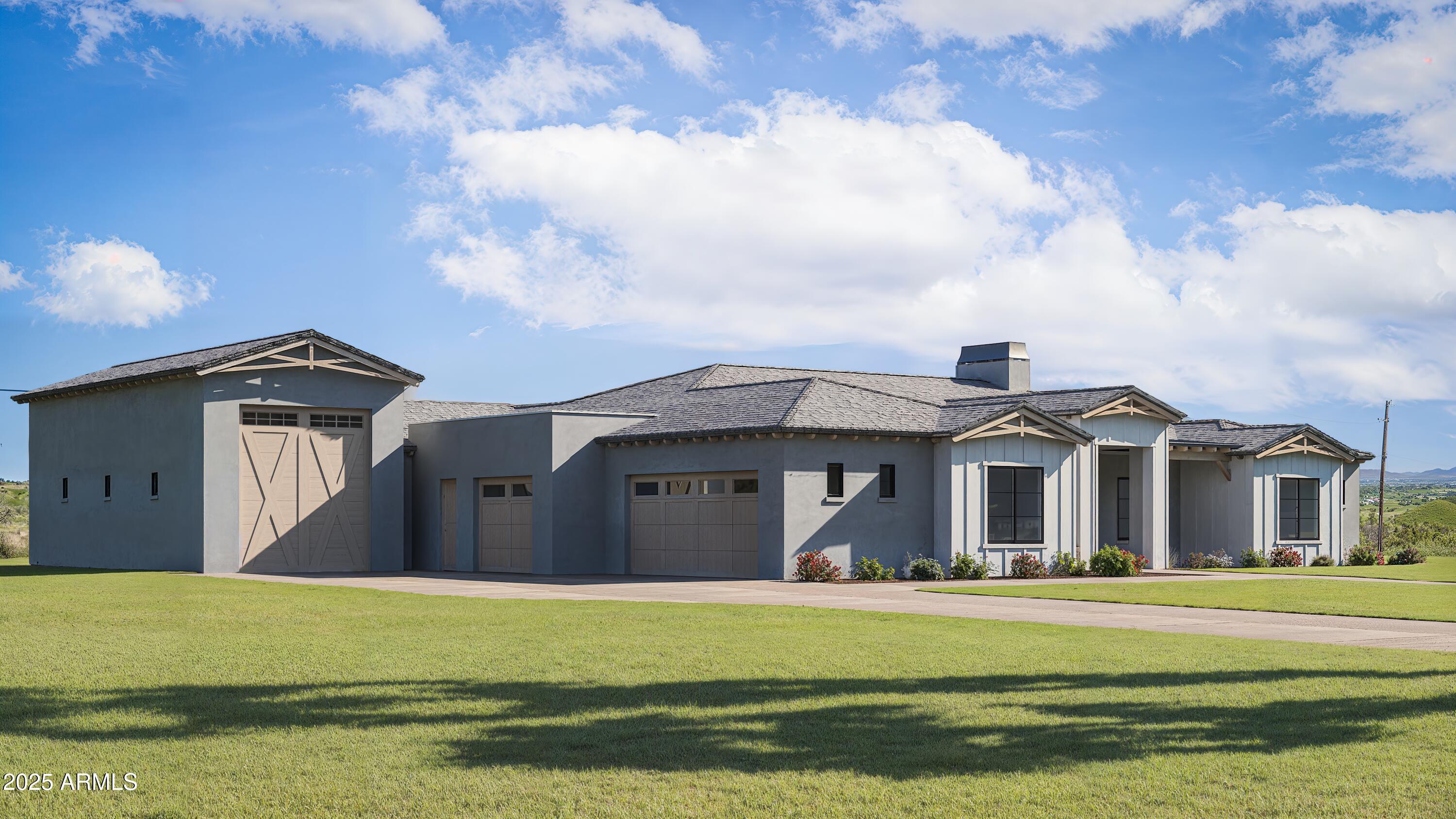 612 E Tanglewood Trail