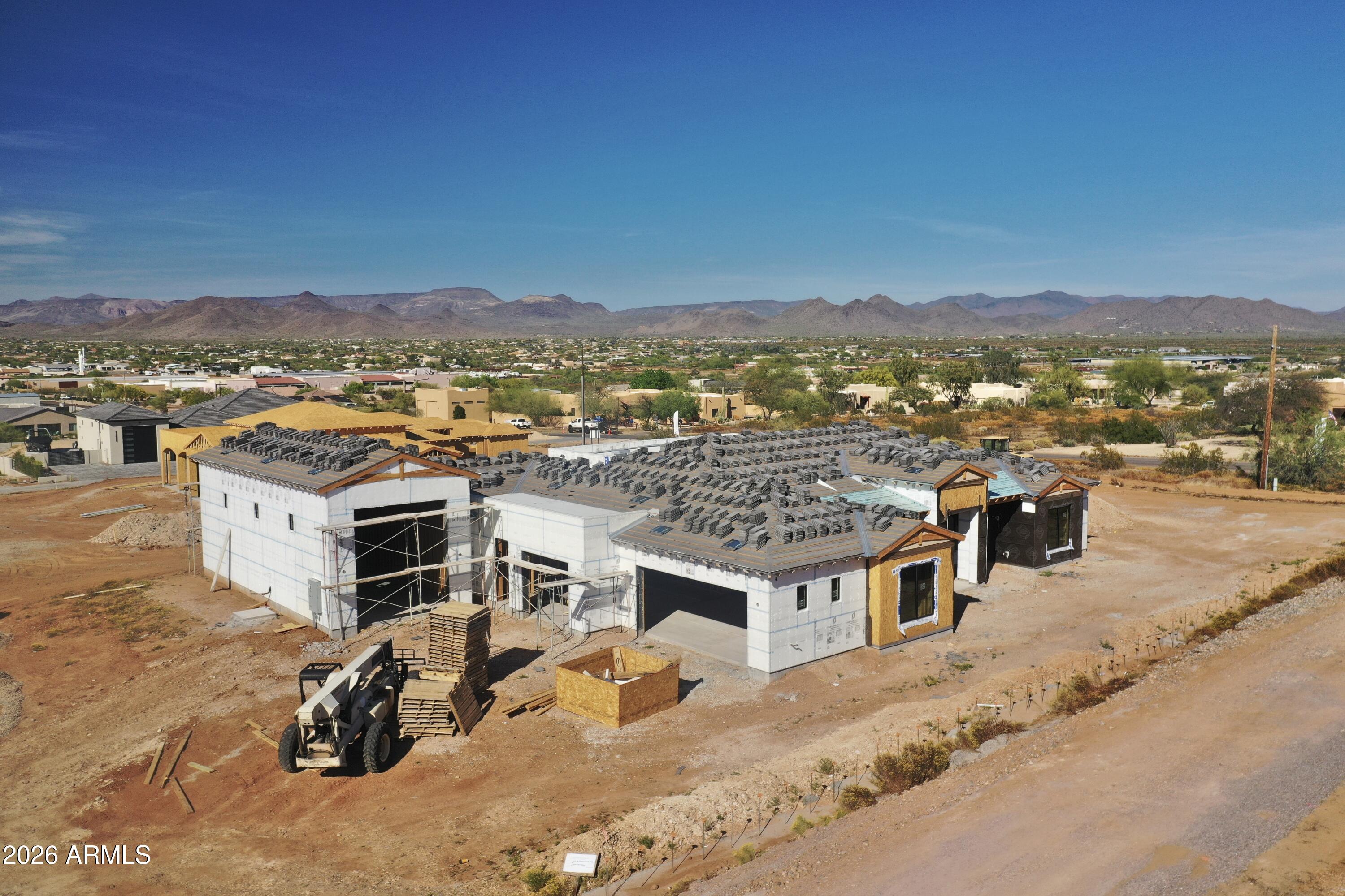 612 E Tanglewood Trail