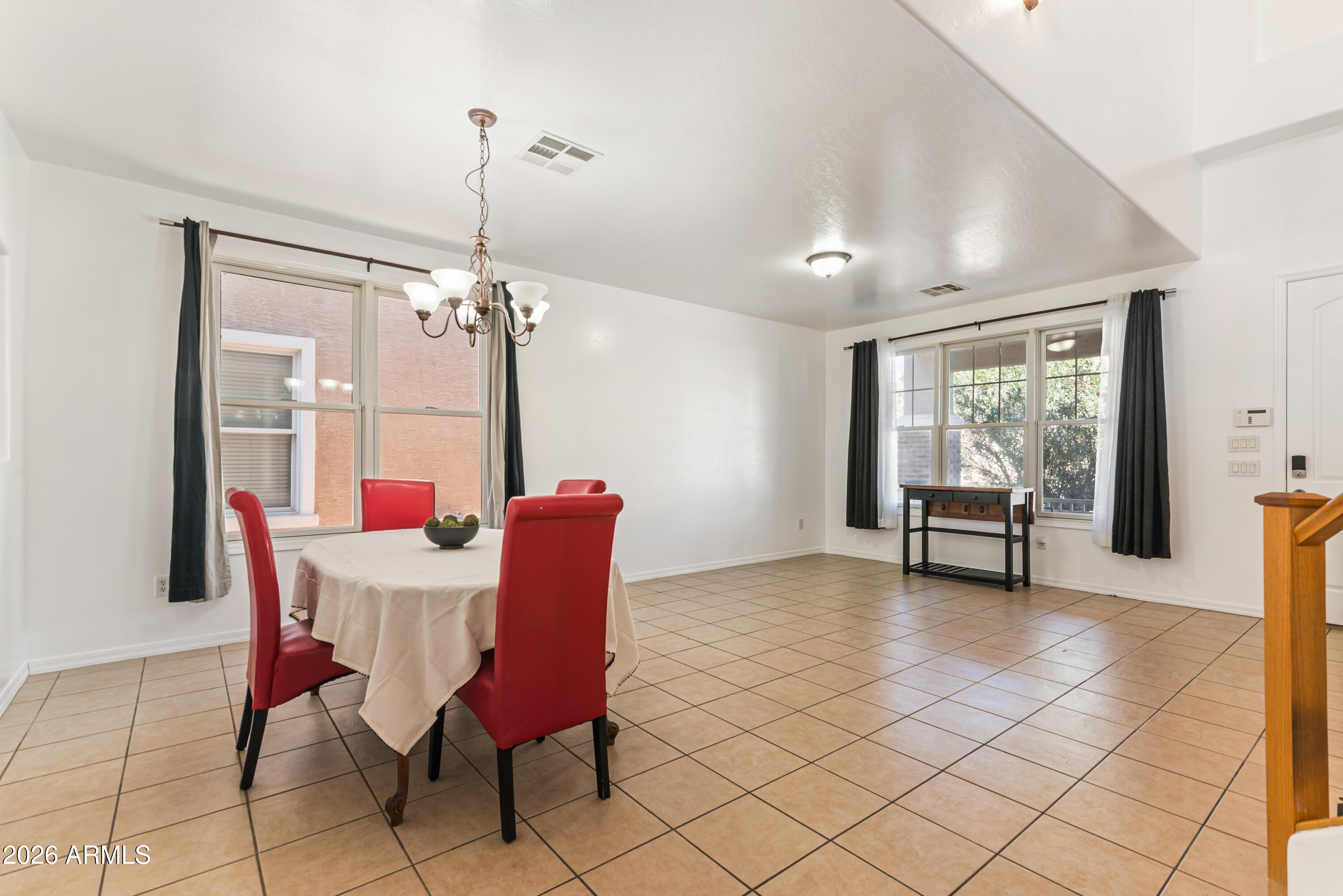 4027 W SAINT CHARLES Avenue