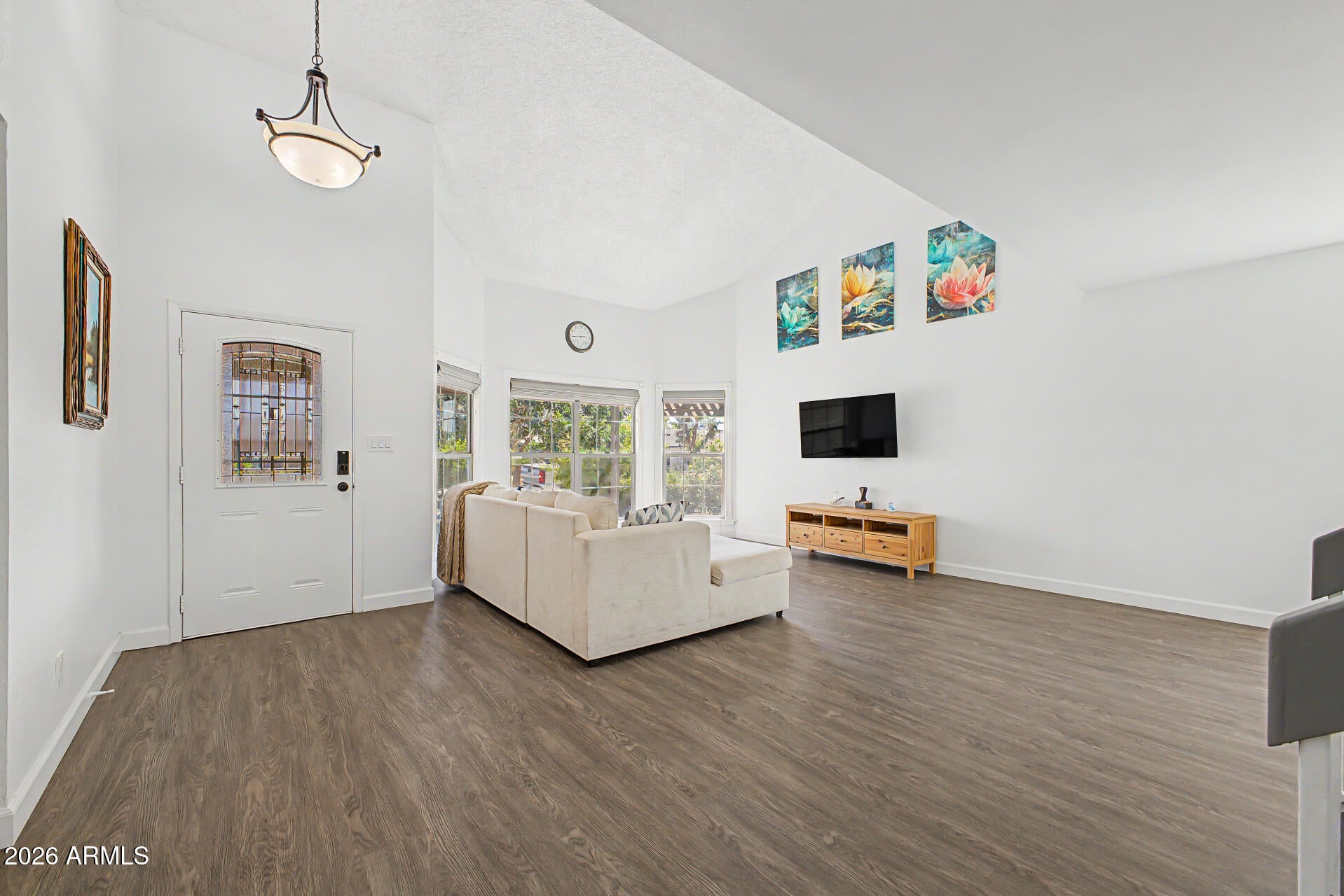 5332 W POINSETTIA Drive