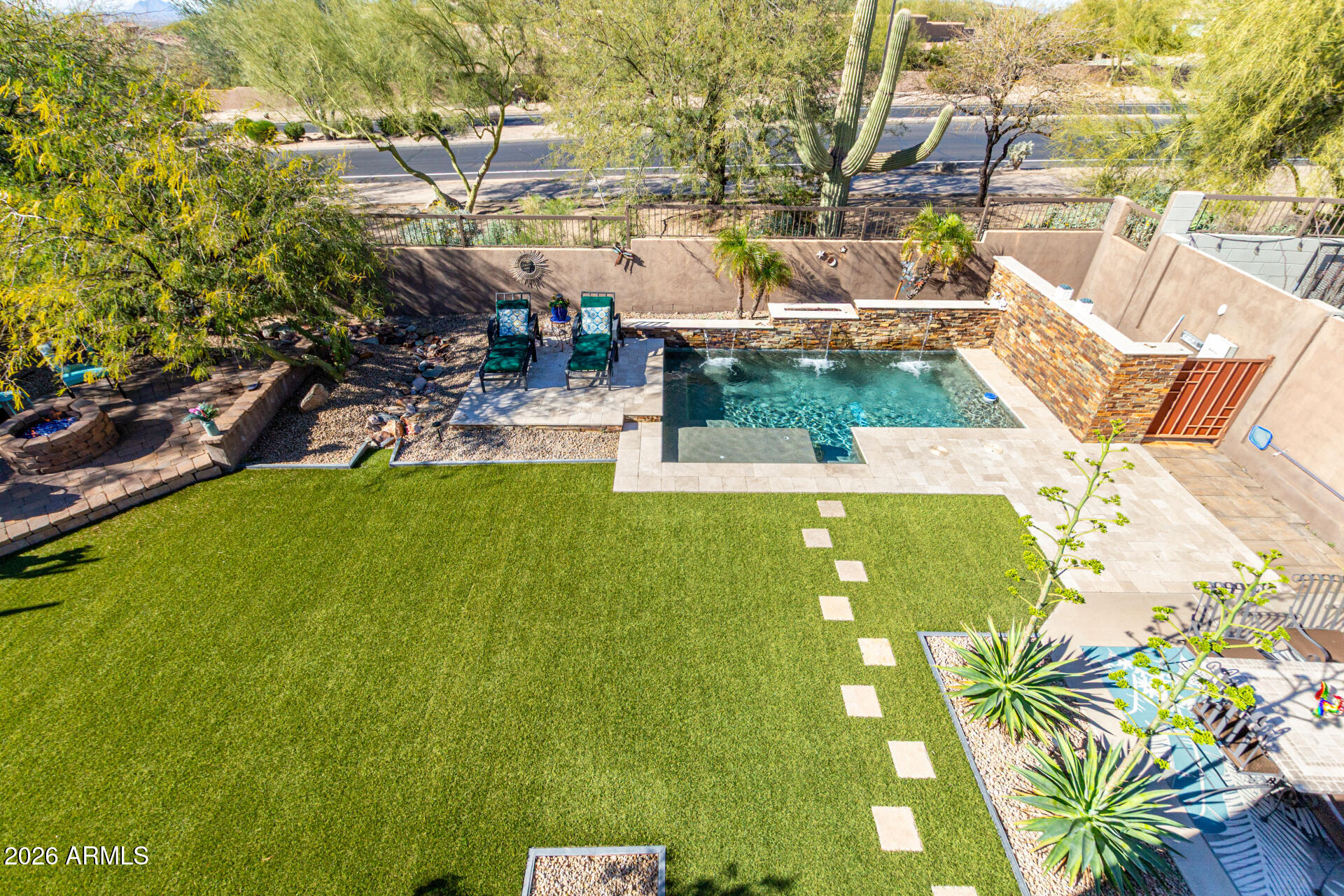 7238 E TYNDALL Street