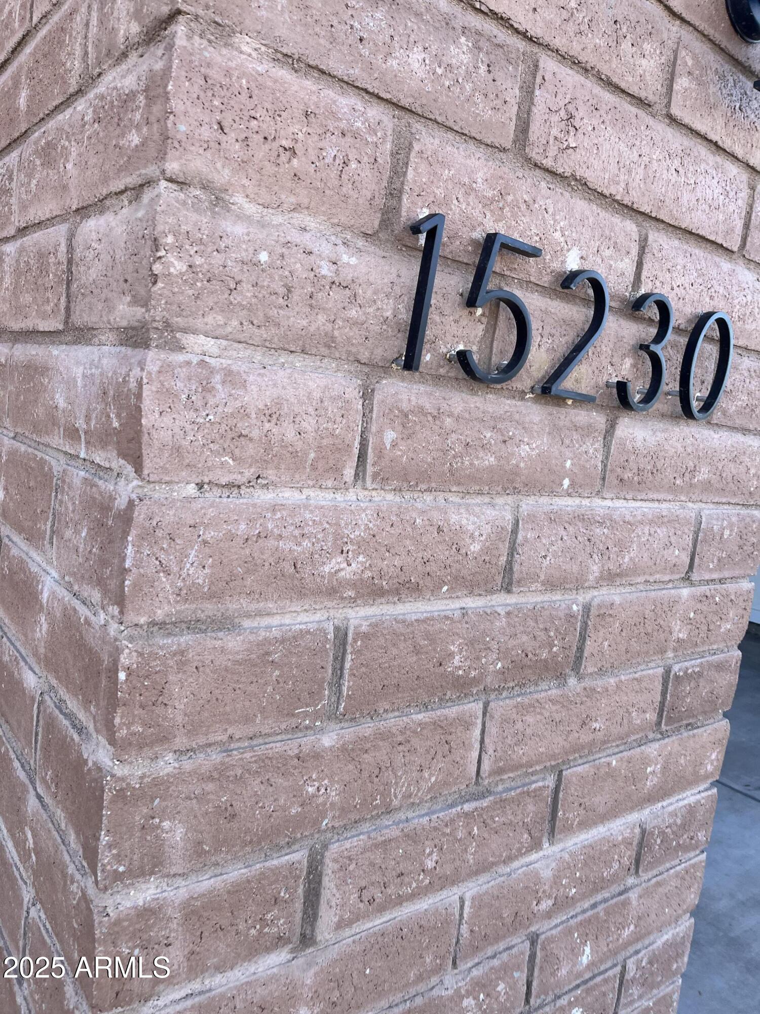 15230 S COUNTRY CLUB Way