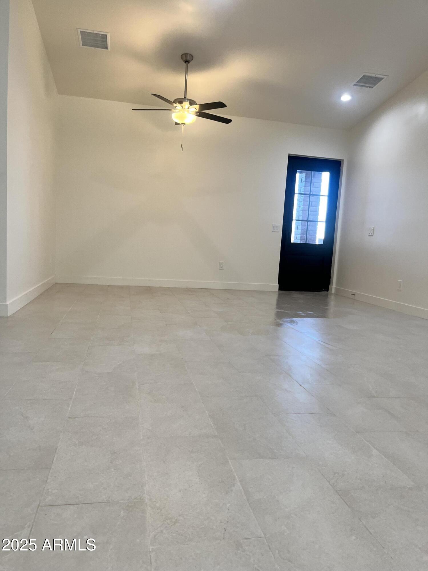 15230 S COUNTRY CLUB Way