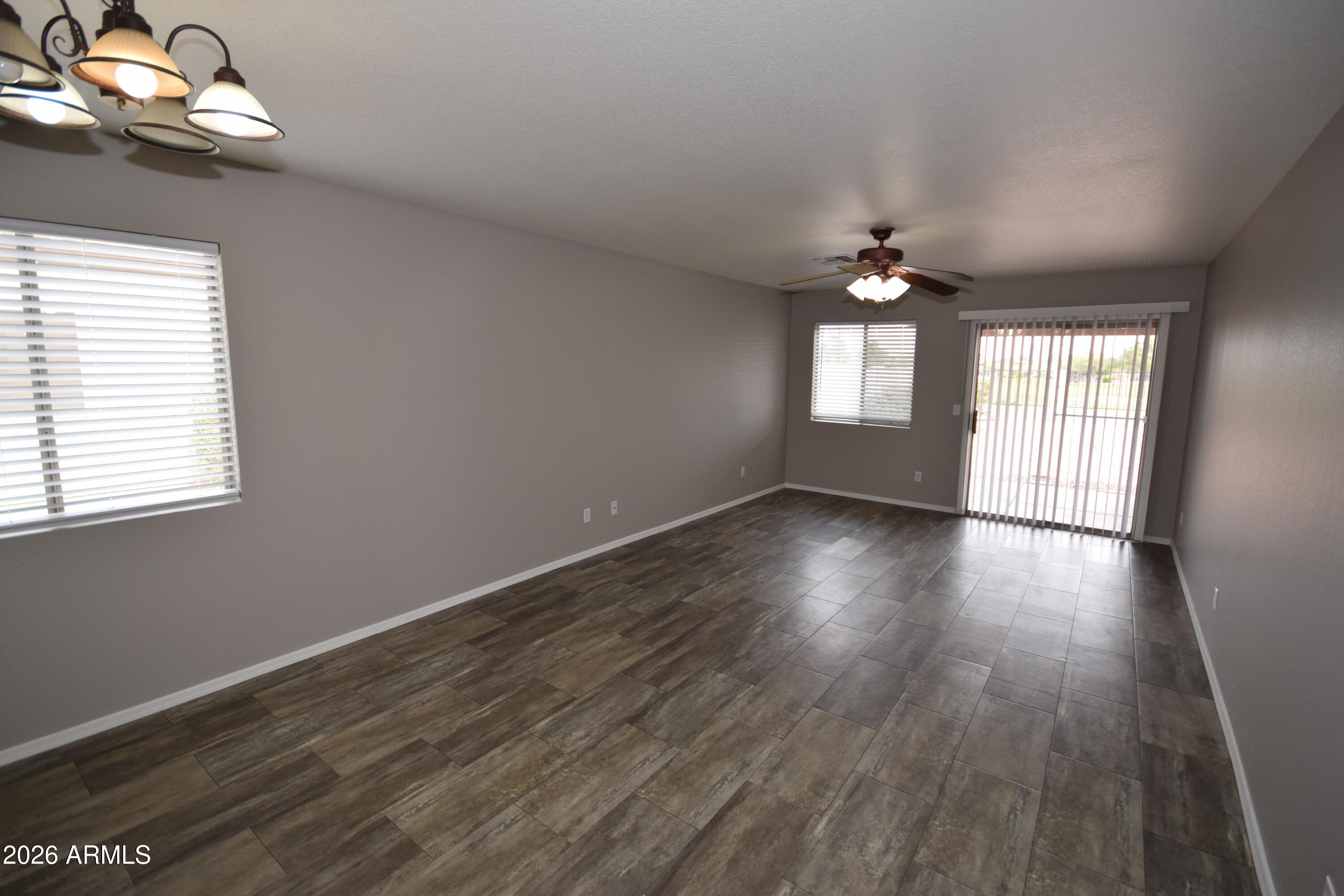 30661 N BAREBACK Trail