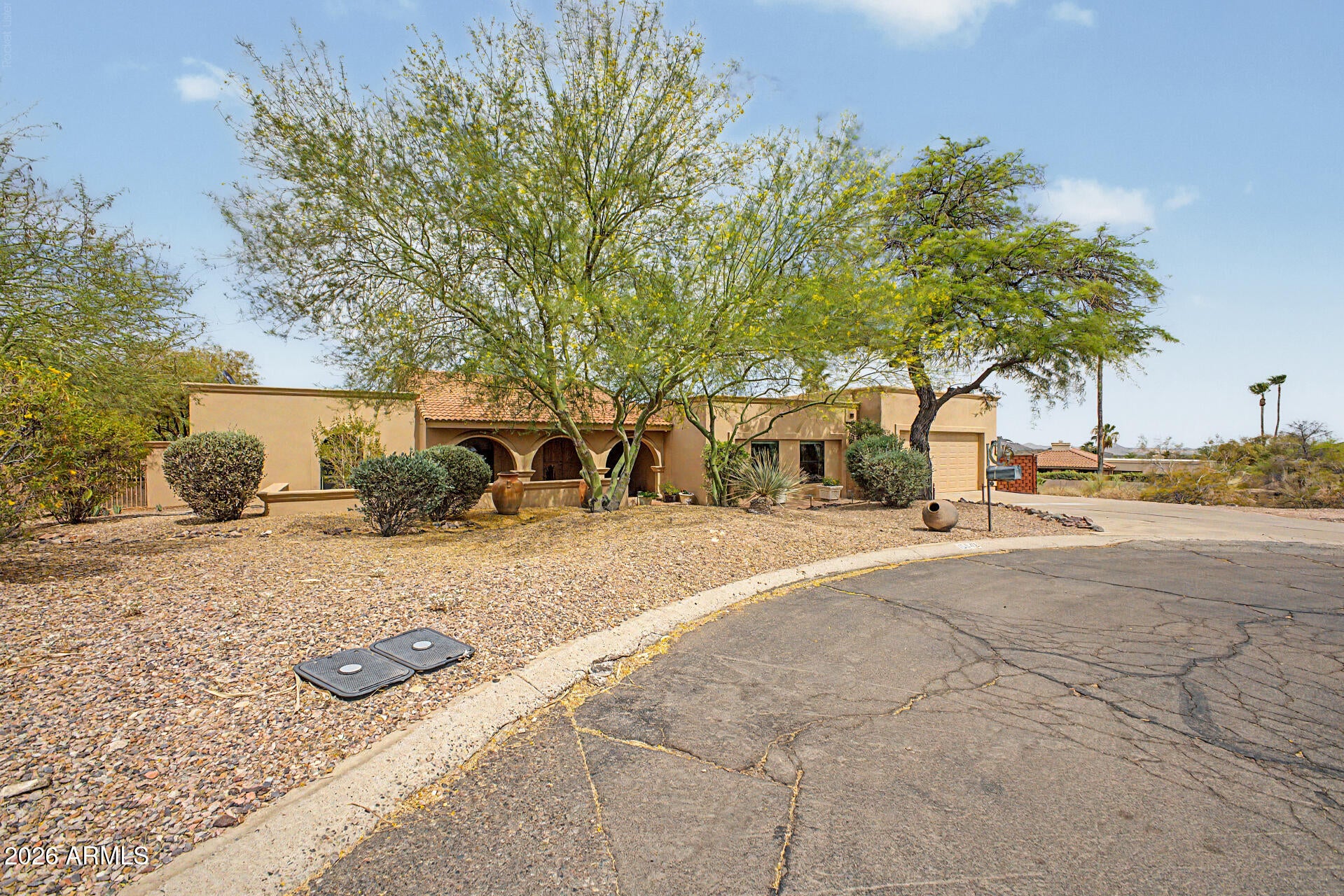 15843 E MUSTANG Drive