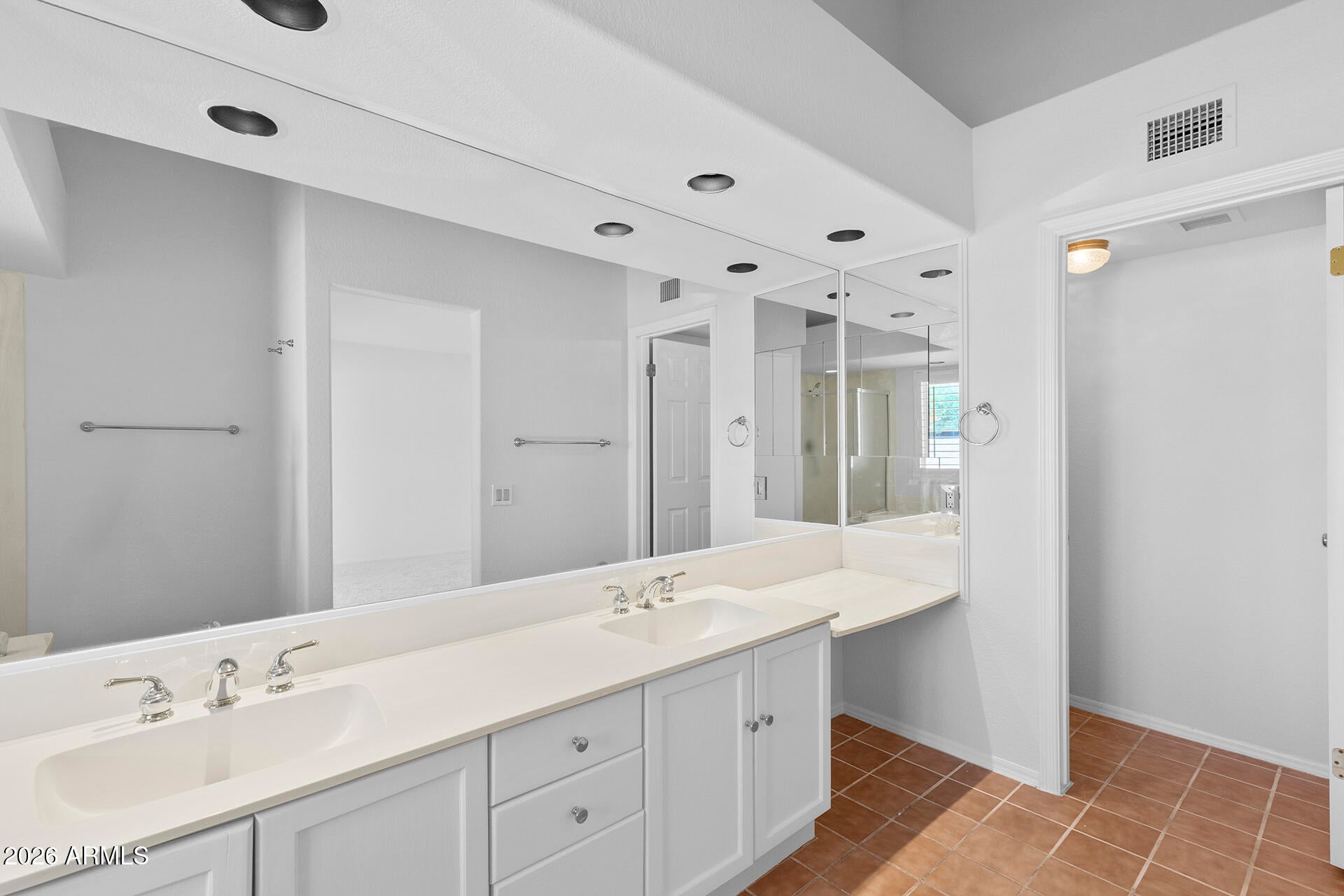 MISSION MONTEREY UNIT 2 - Residential