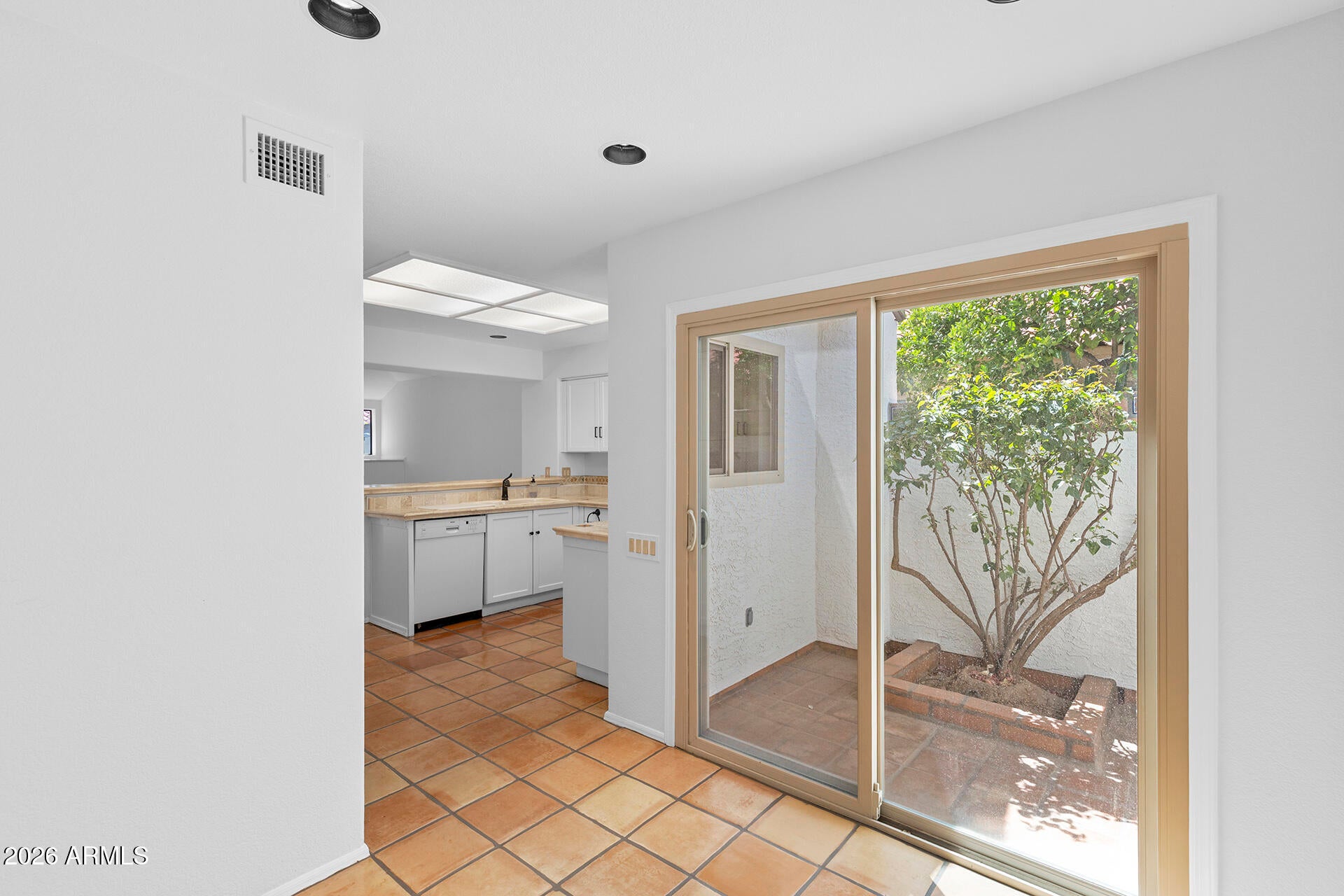 MISSION MONTEREY UNIT 2 - Residential