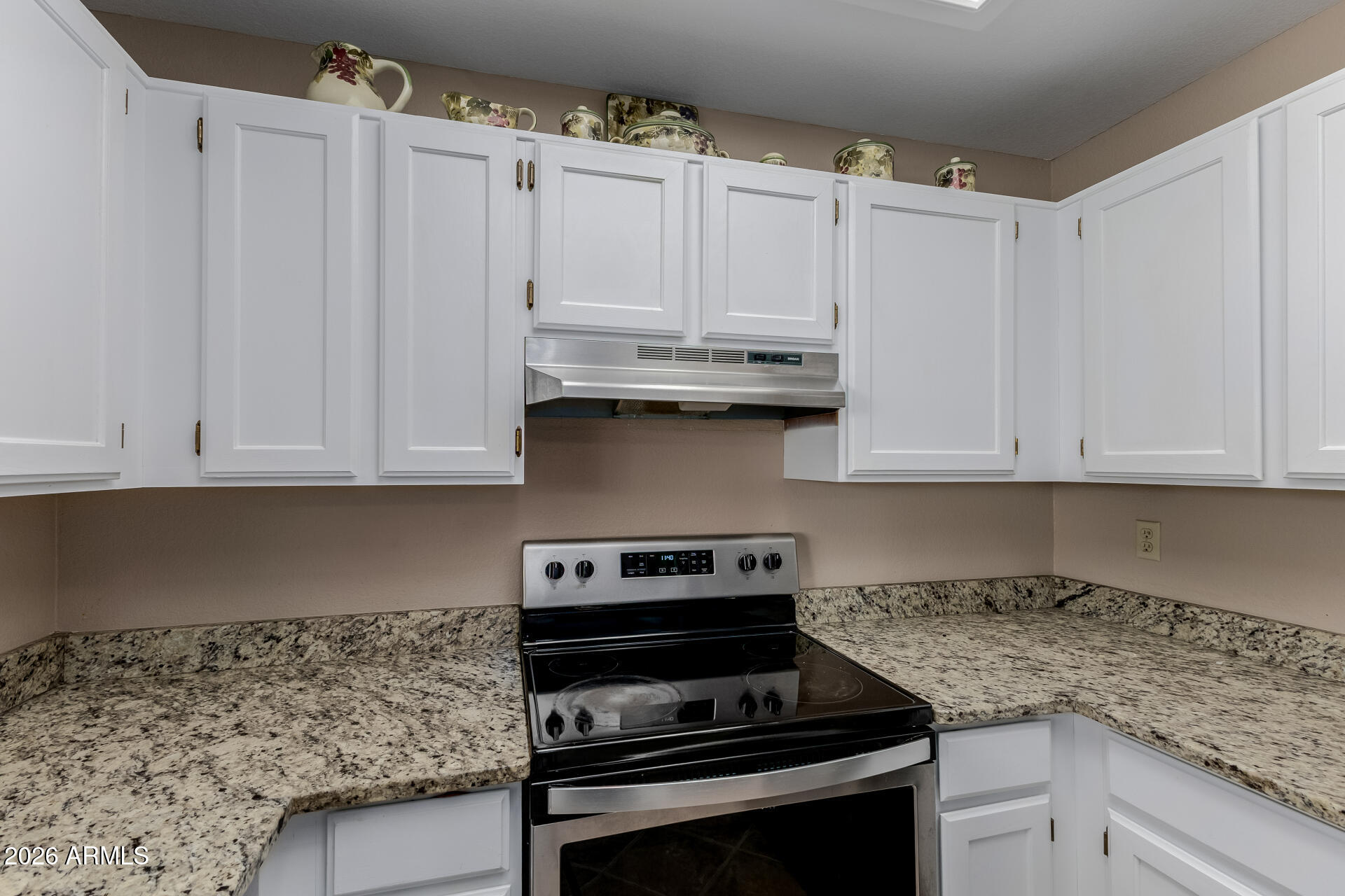 2941 N OREGON Street 12