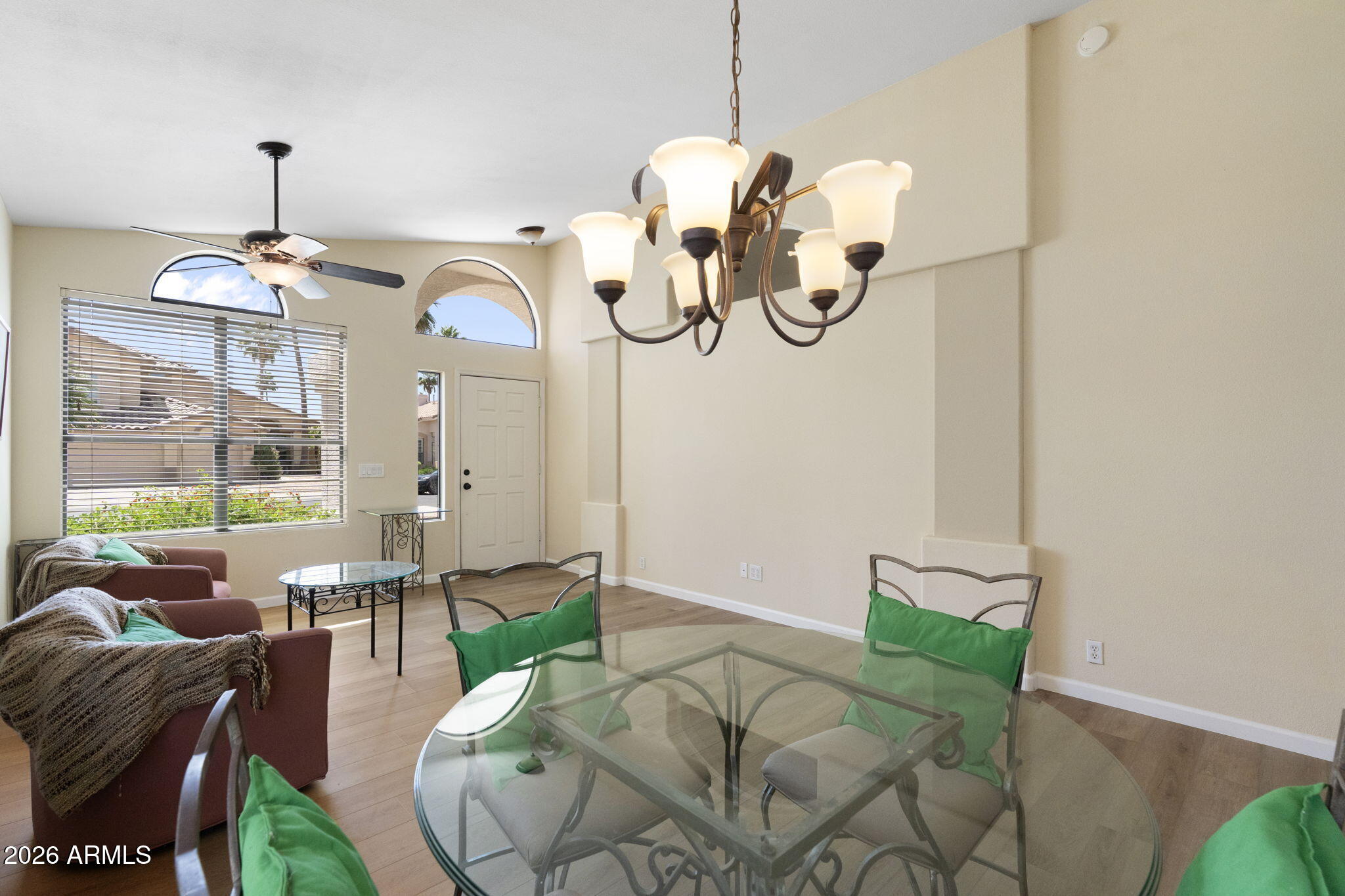 4008 W TONOPAH Drive