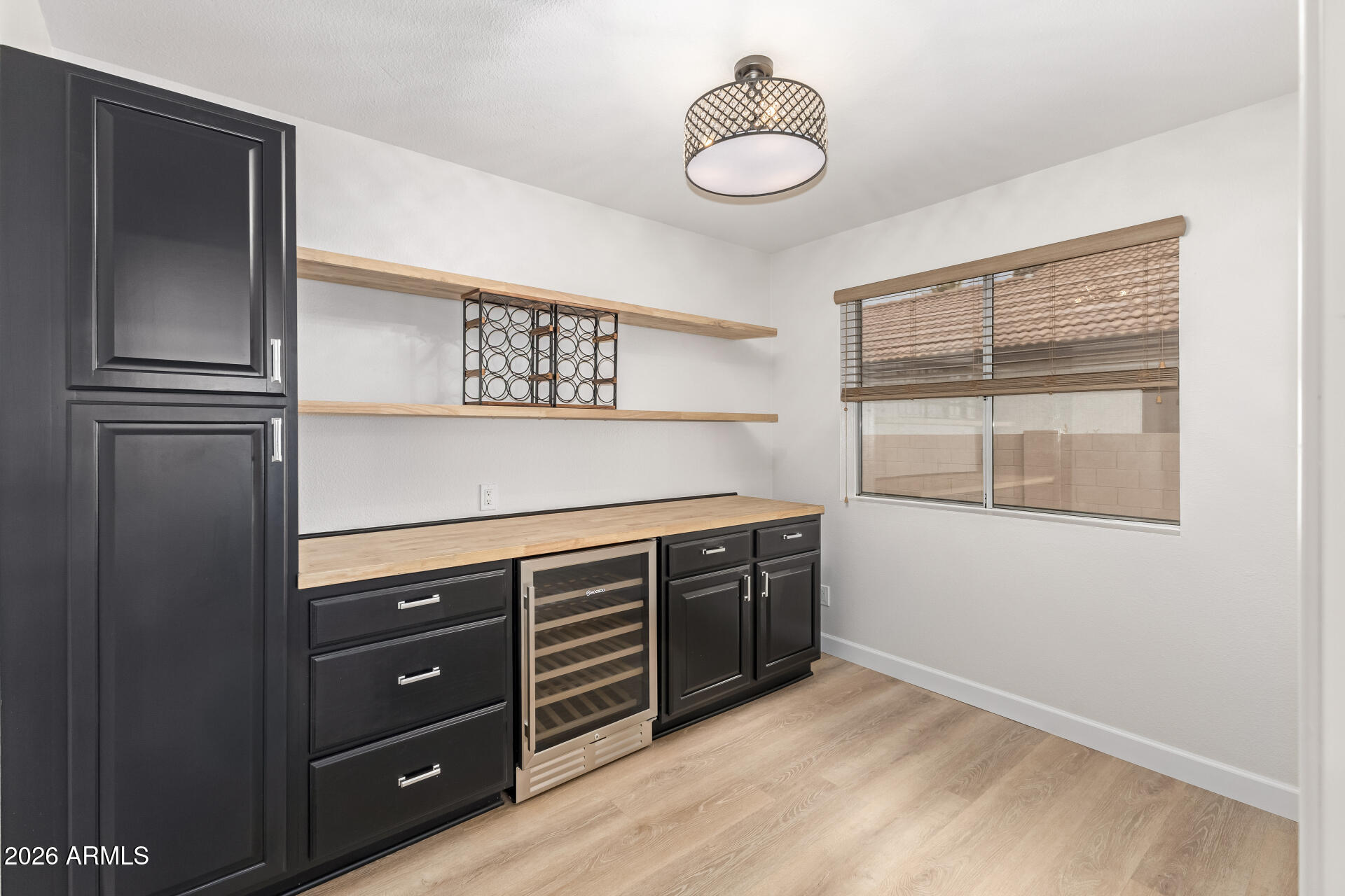 10429 E NACOMA Drive