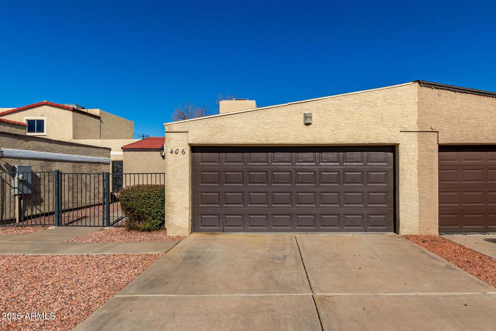 Photo of 406 E Pecan Road, Phoenix, AZ 85040 (MLS # 6973654)