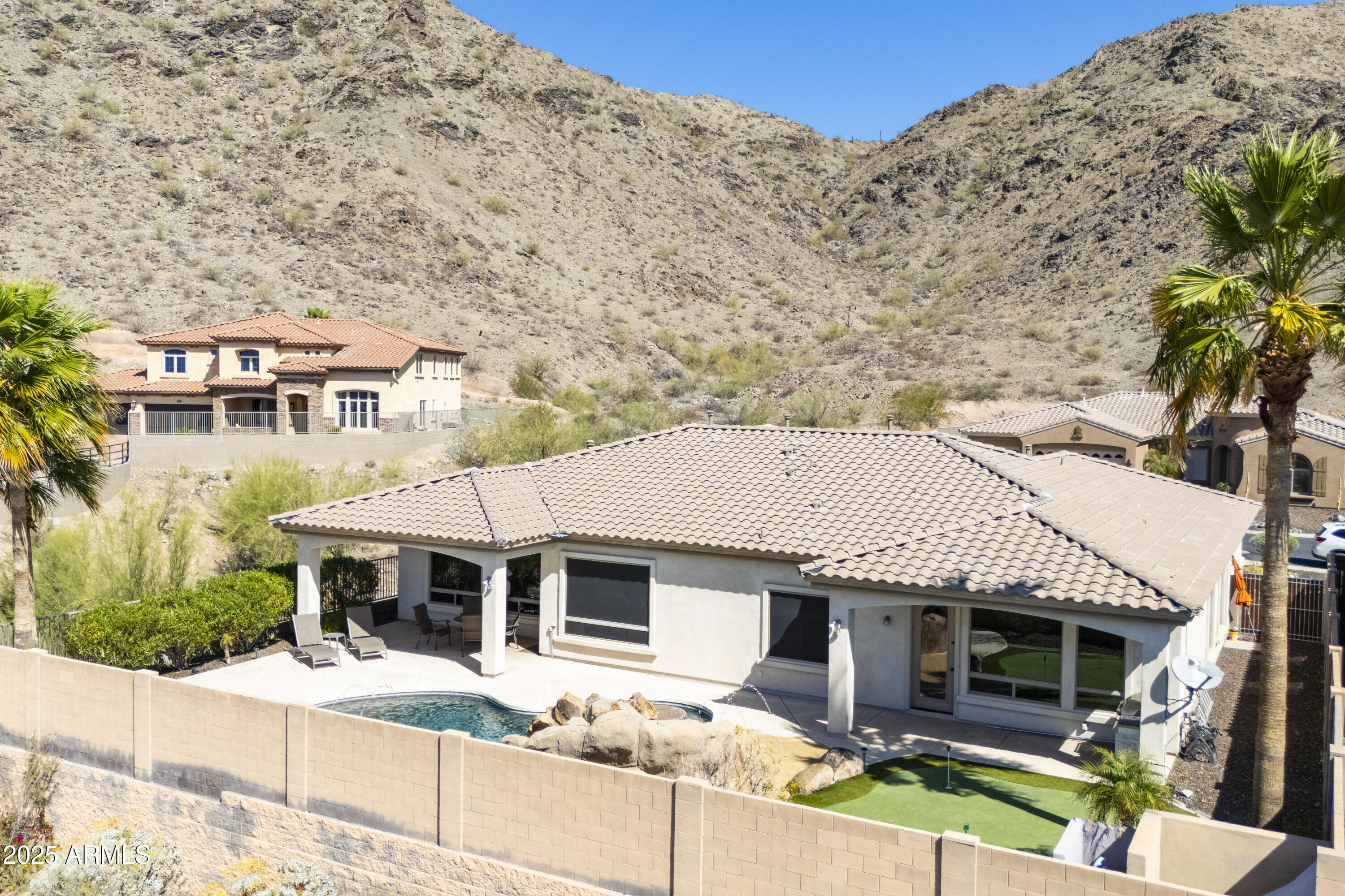 2813 W HIDDENVIEW Drive