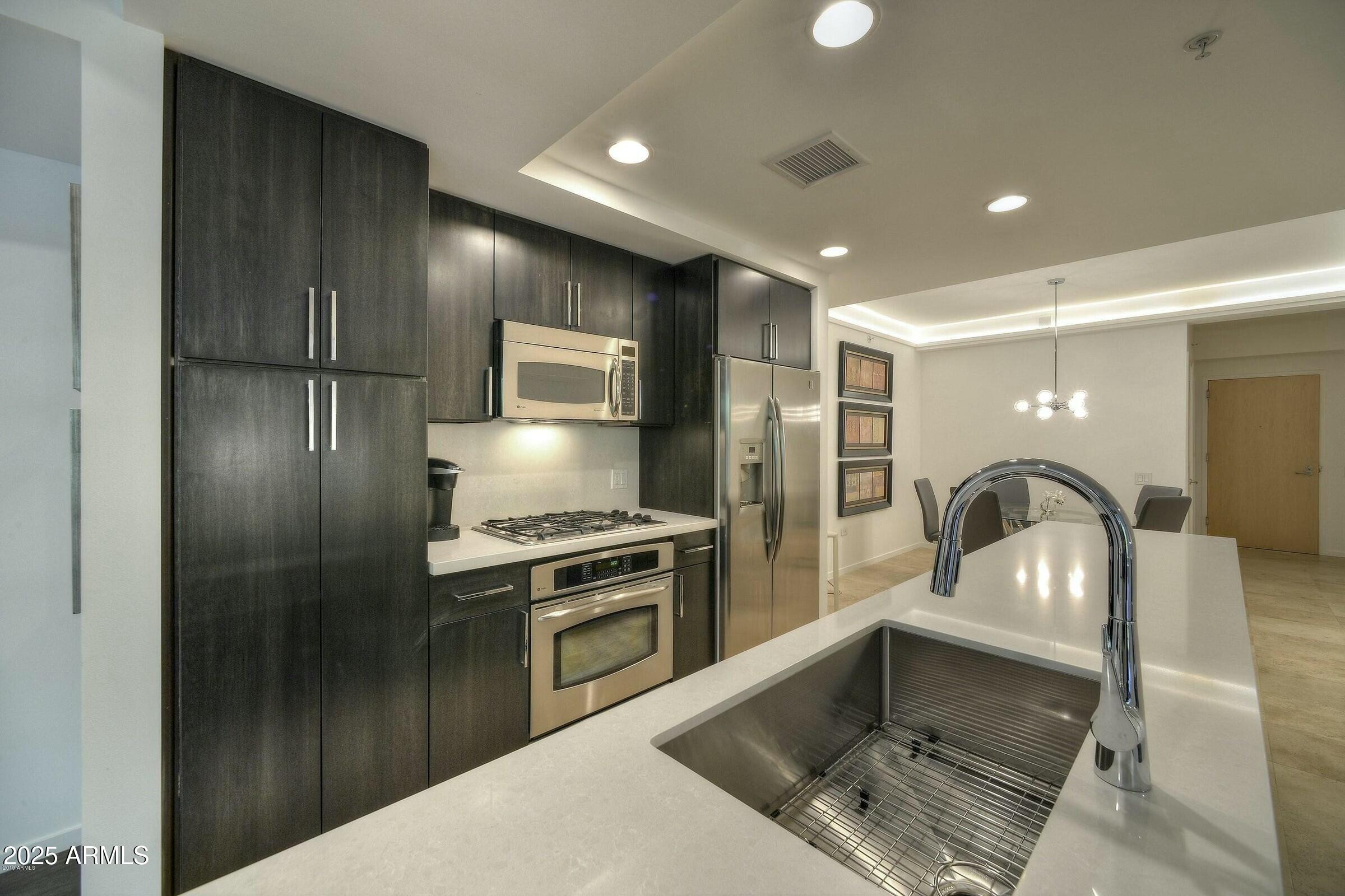 7151 E RANCHO VISTA Drive 3010