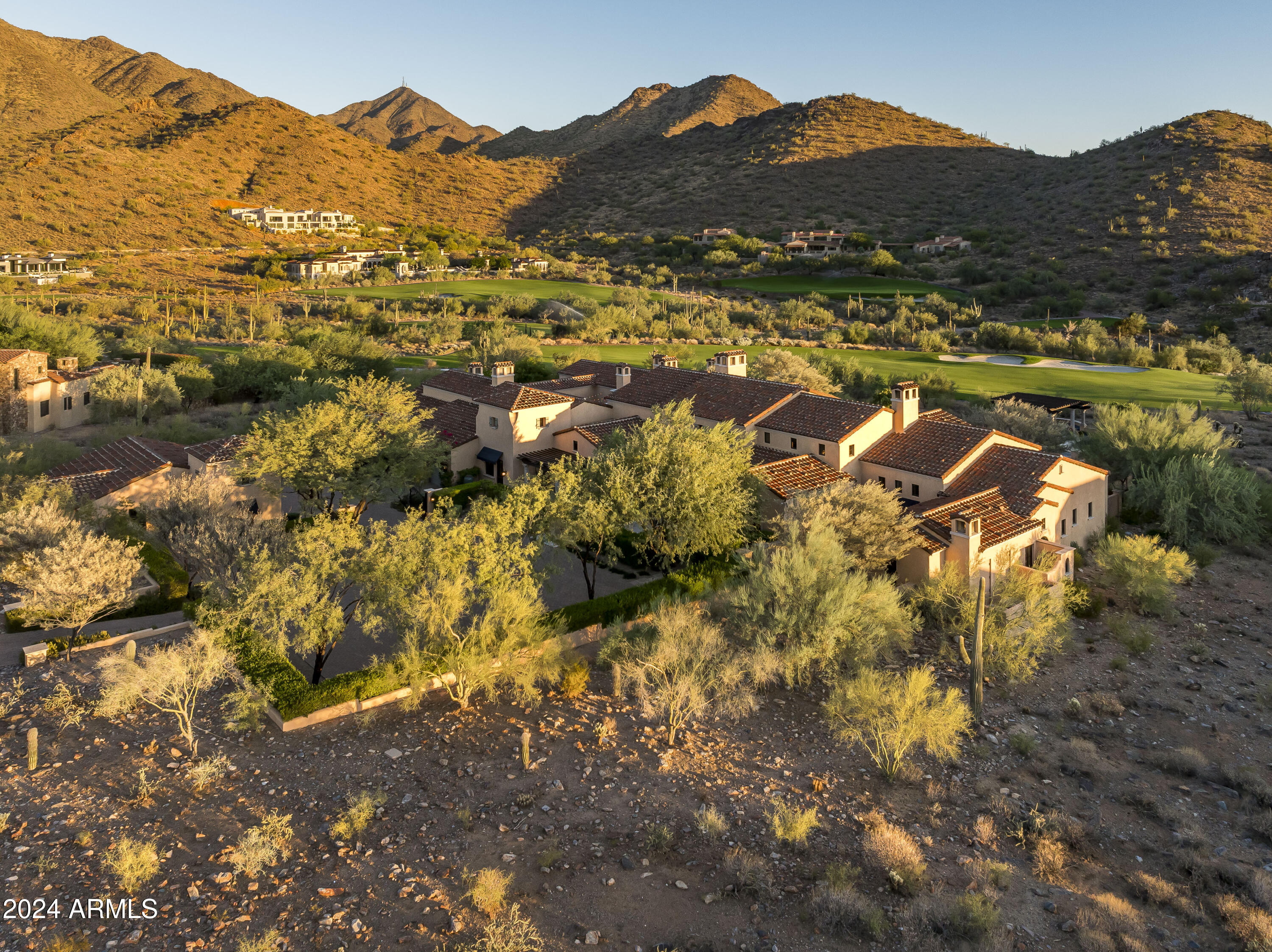 10493 E RIMROCK Drive