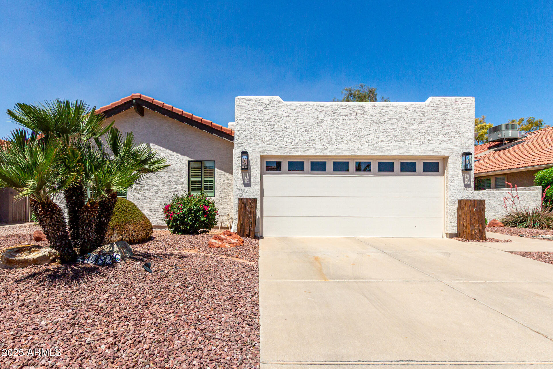 10826 E NAVAJO Drive