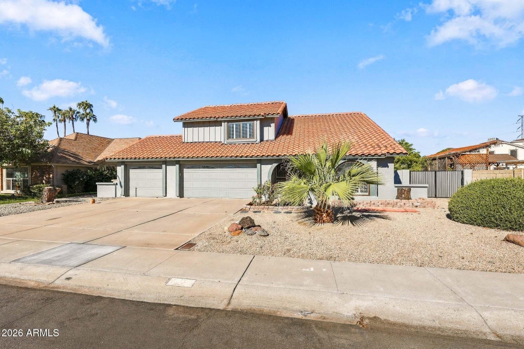 Photo of 12022 N 65th Avenue, Glendale, AZ 85304 (MLS # 7095091)