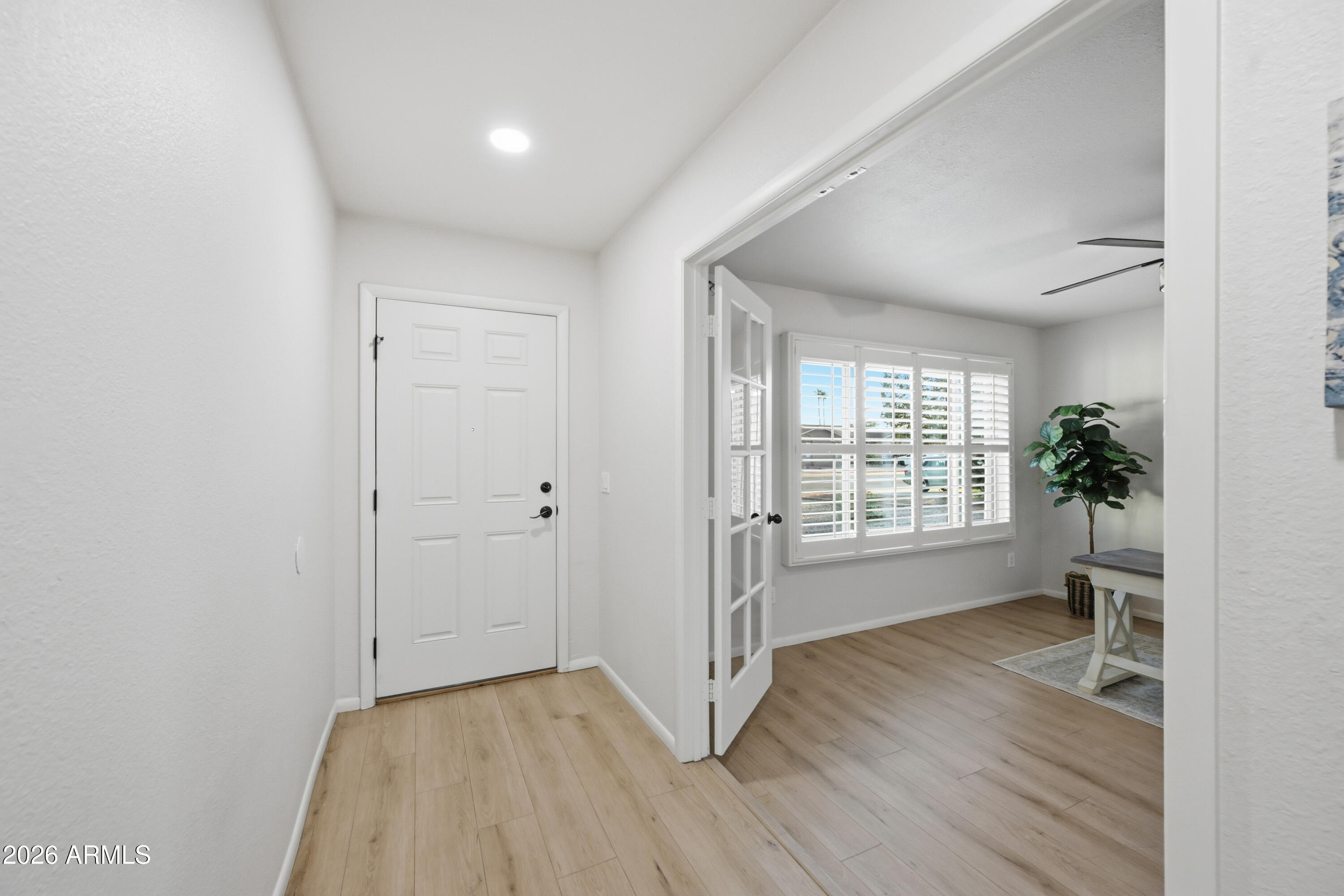 2342 E Alameda Drive