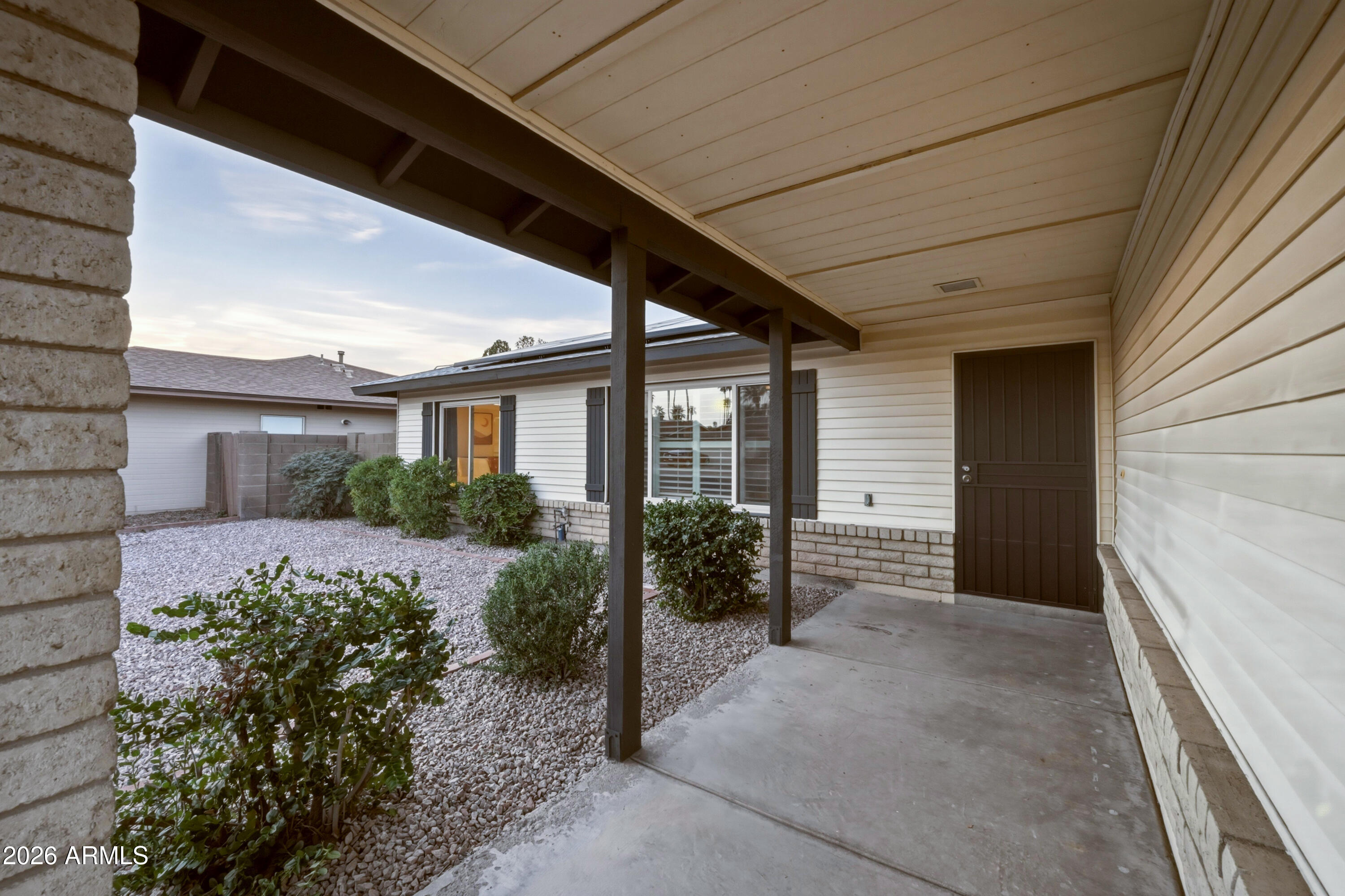 2342 E Alameda Drive