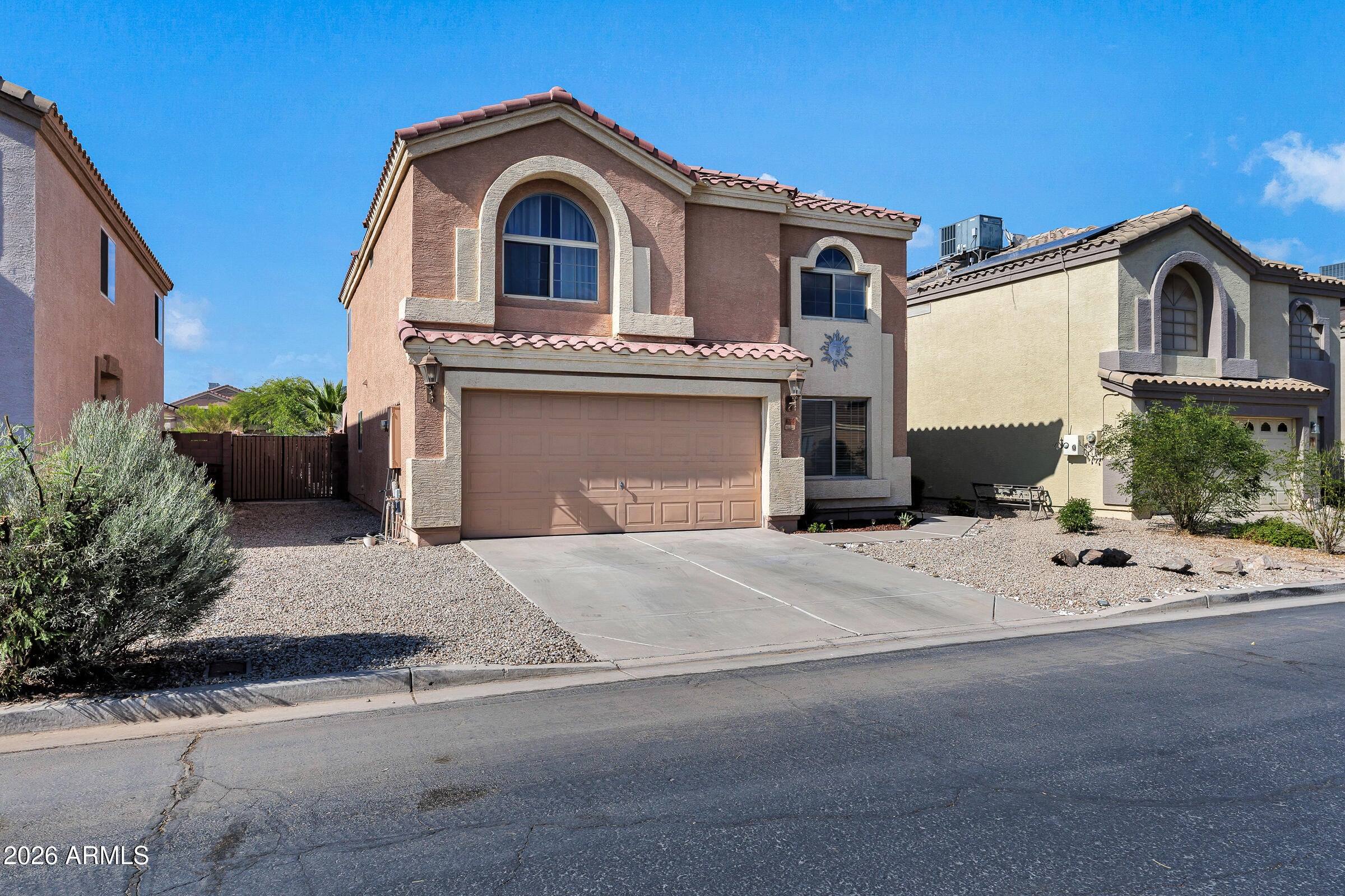 6790 E QUIET RETREAT --