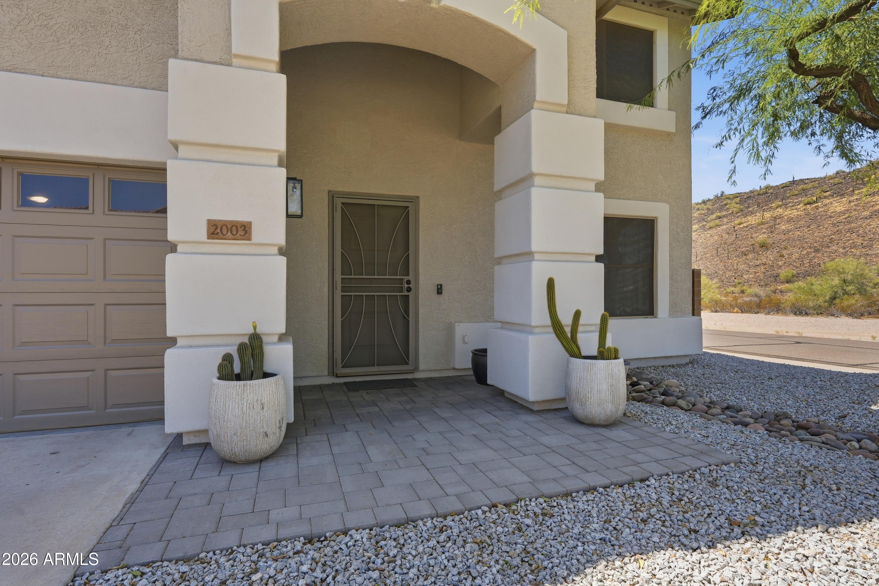 2003 E MARIPOSA GRANDE Avenue