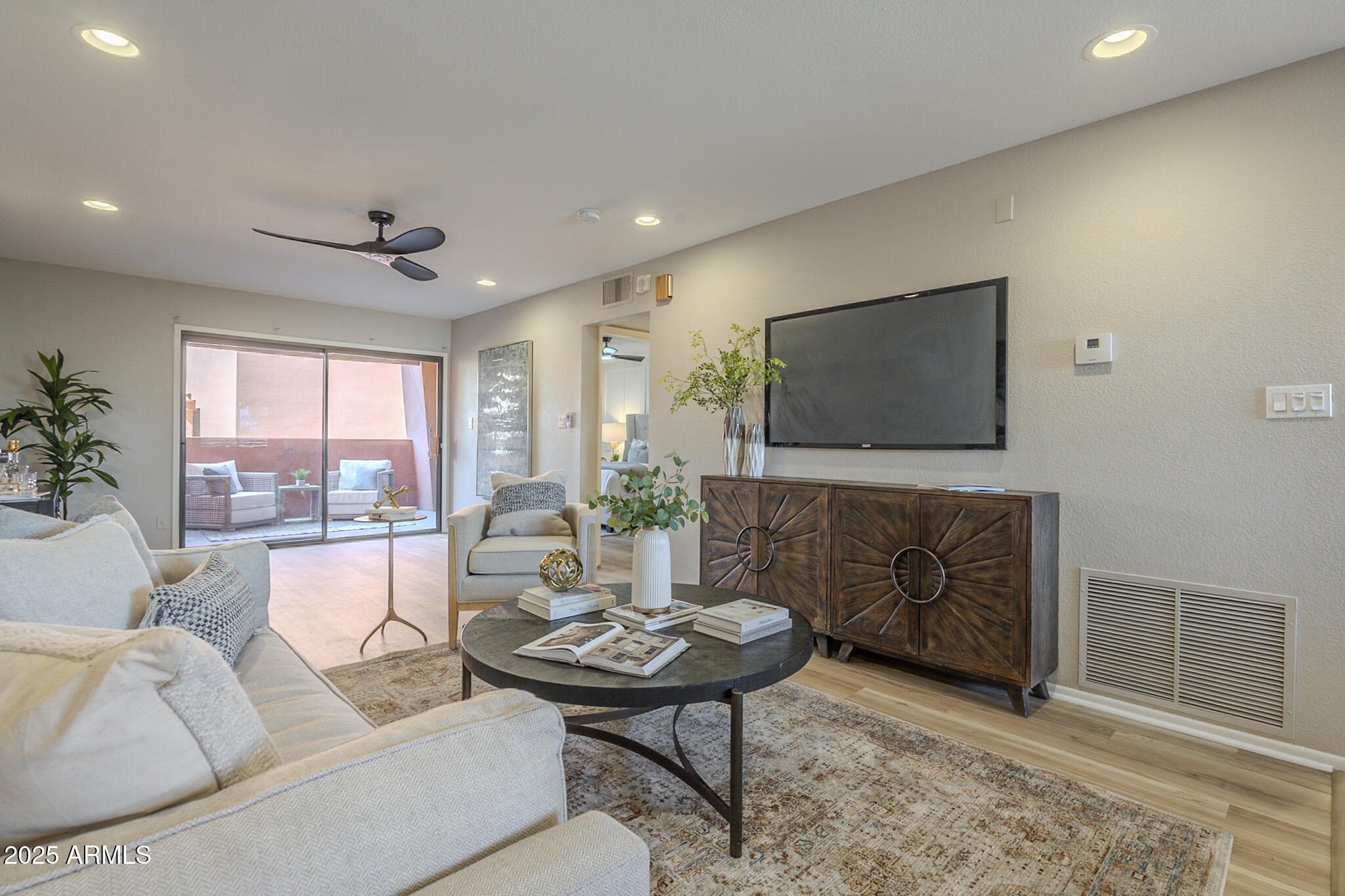 12222 N Paradise Vlg Parkway S 237