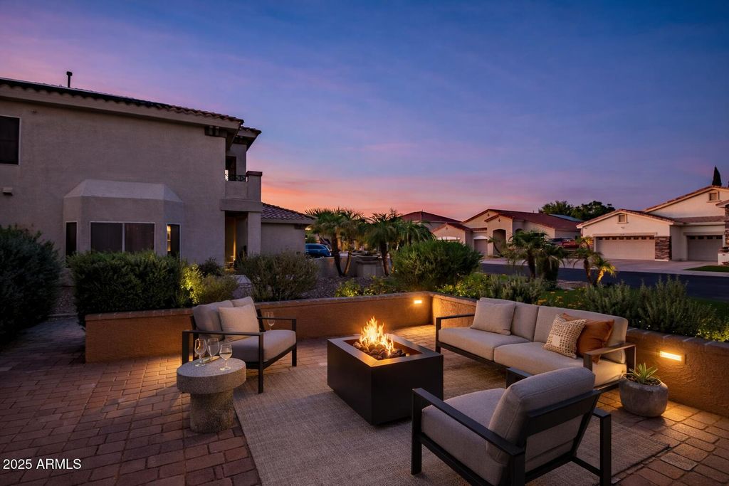 Photo of 9569 W Redbird Road, Peoria, AZ 85383 (MLS # 6962537)