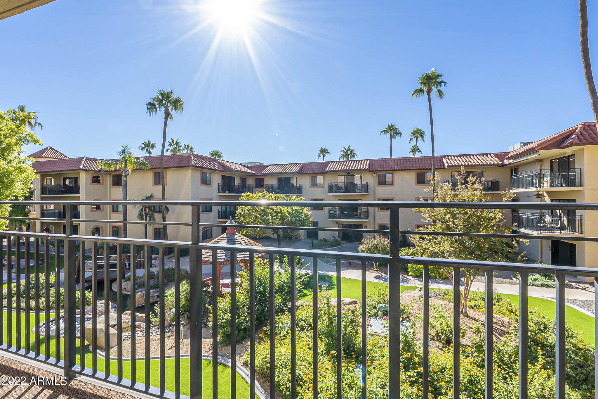 10330 W THUNDERBIRD Boulevard B204