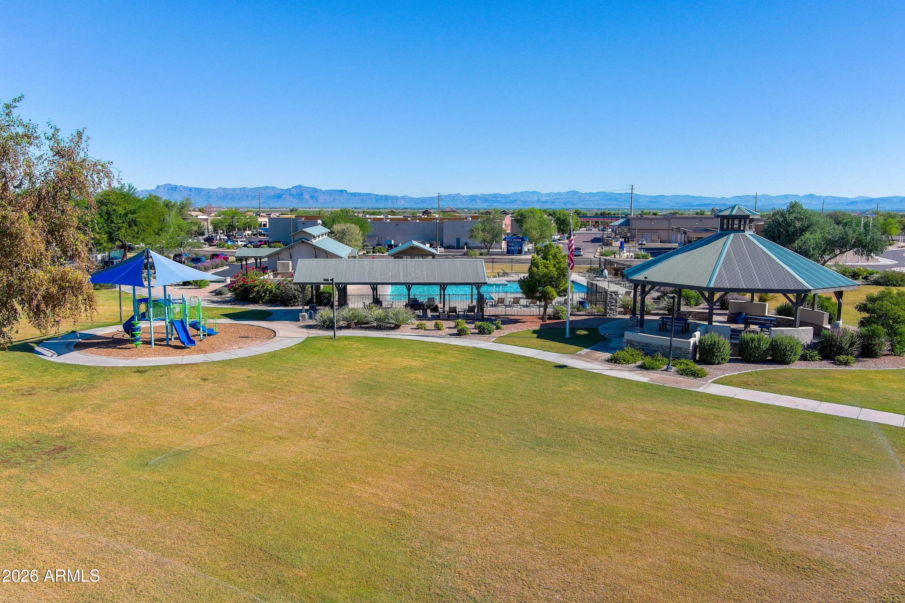 LAKEVIEW GARDENS - Residential