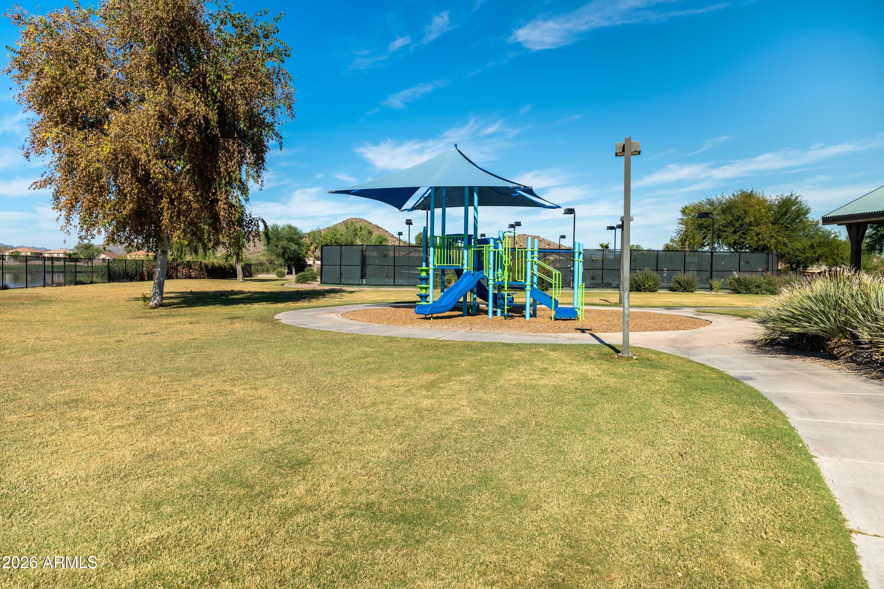 LAKEVIEW GARDENS - Residential