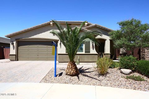 48 W WHITE OAK Avenue Queen Creek AZ 85140
