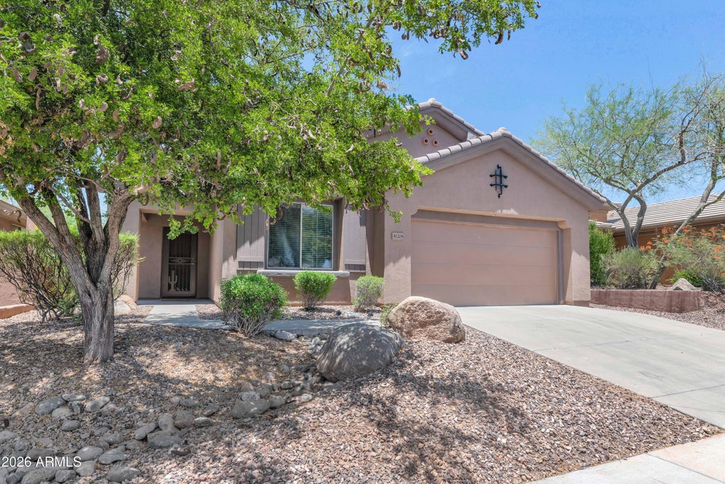 Photo of 41208 N Rolling Green Way, Anthem, AZ 85086 (MLS # 7053389)