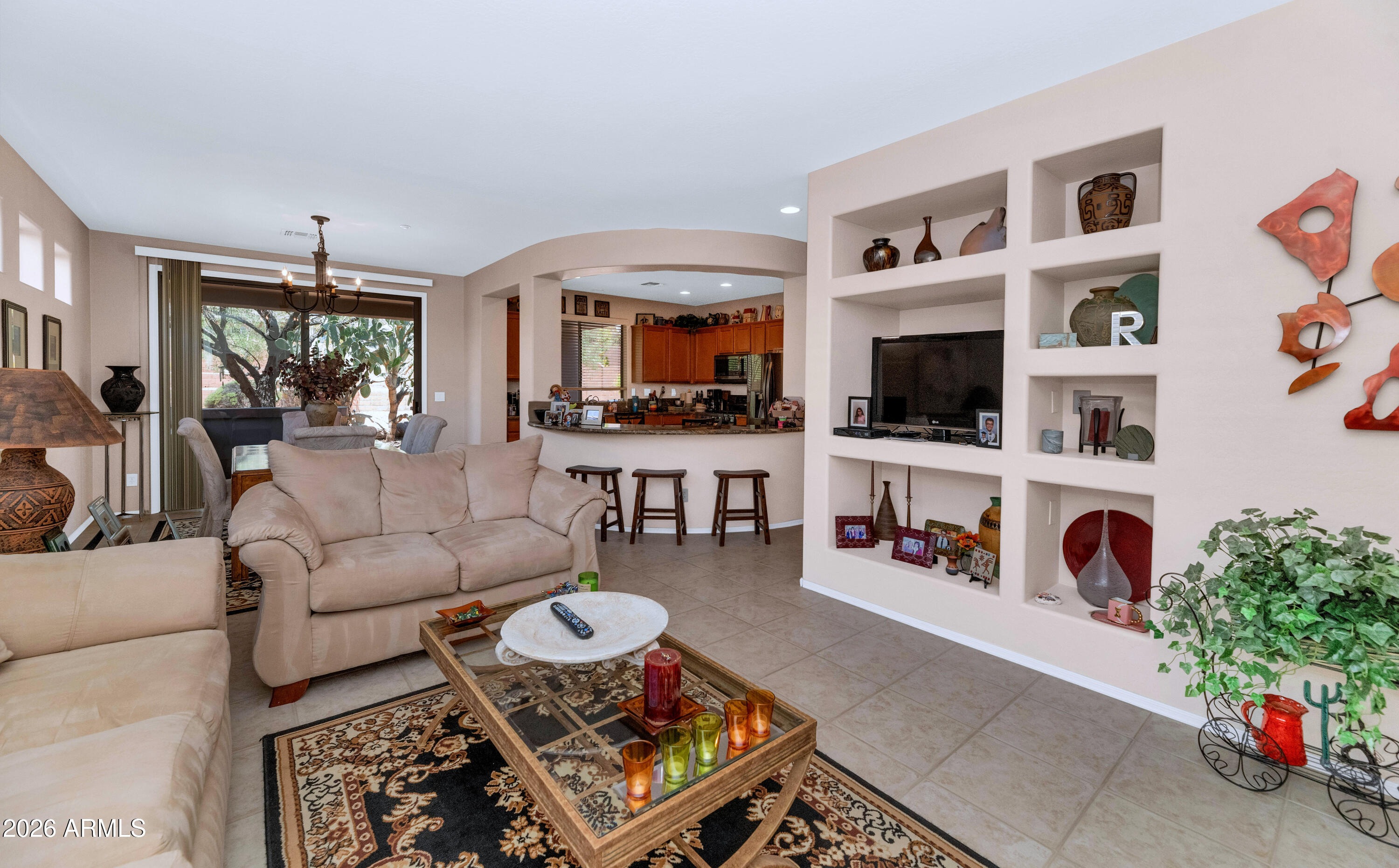 41208 N ROLLING GREEN Way
