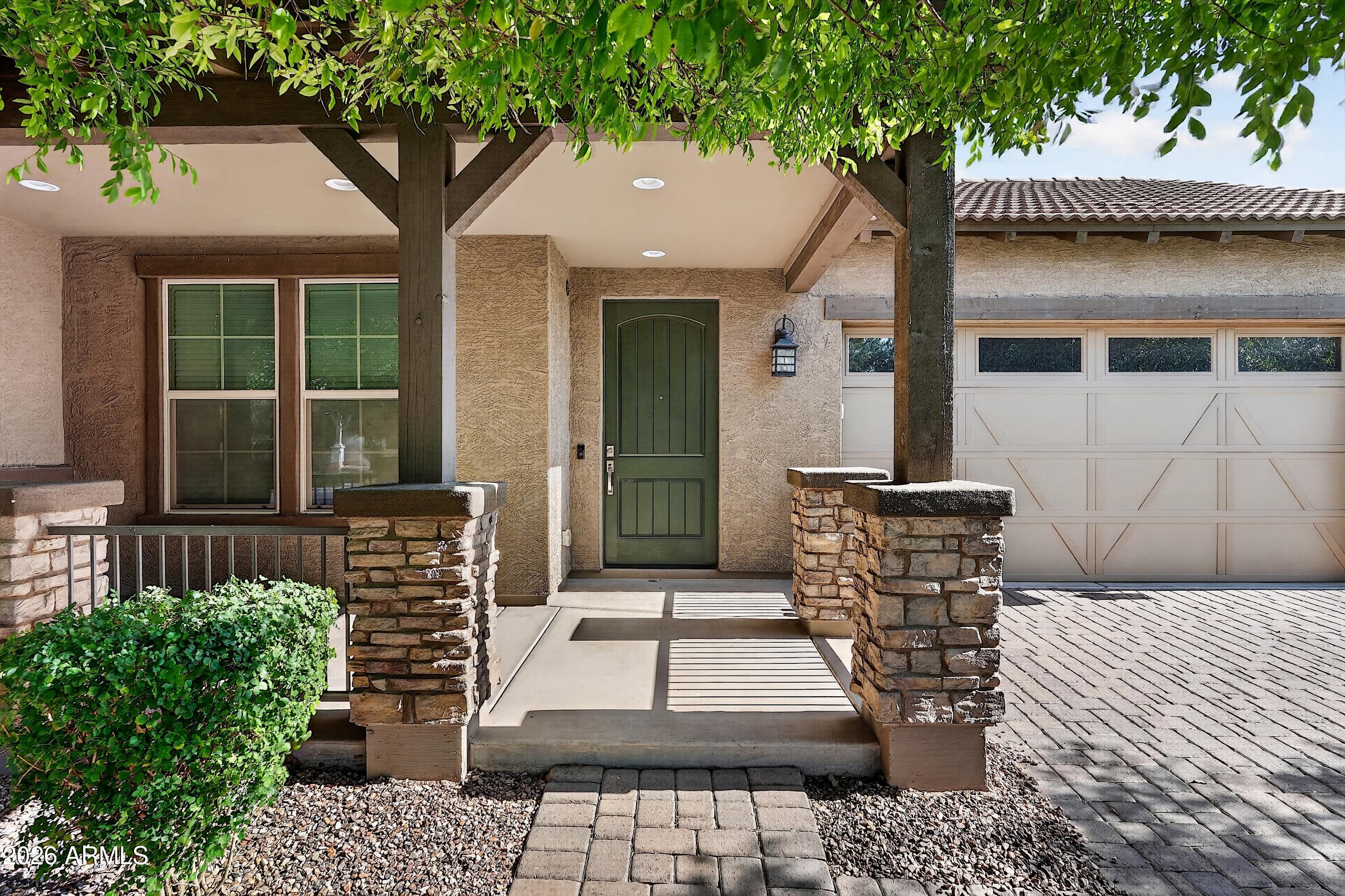 7117 E Peralta Circle