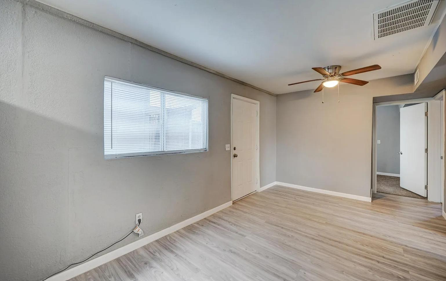 2135 W HADLEY Street Unit 2