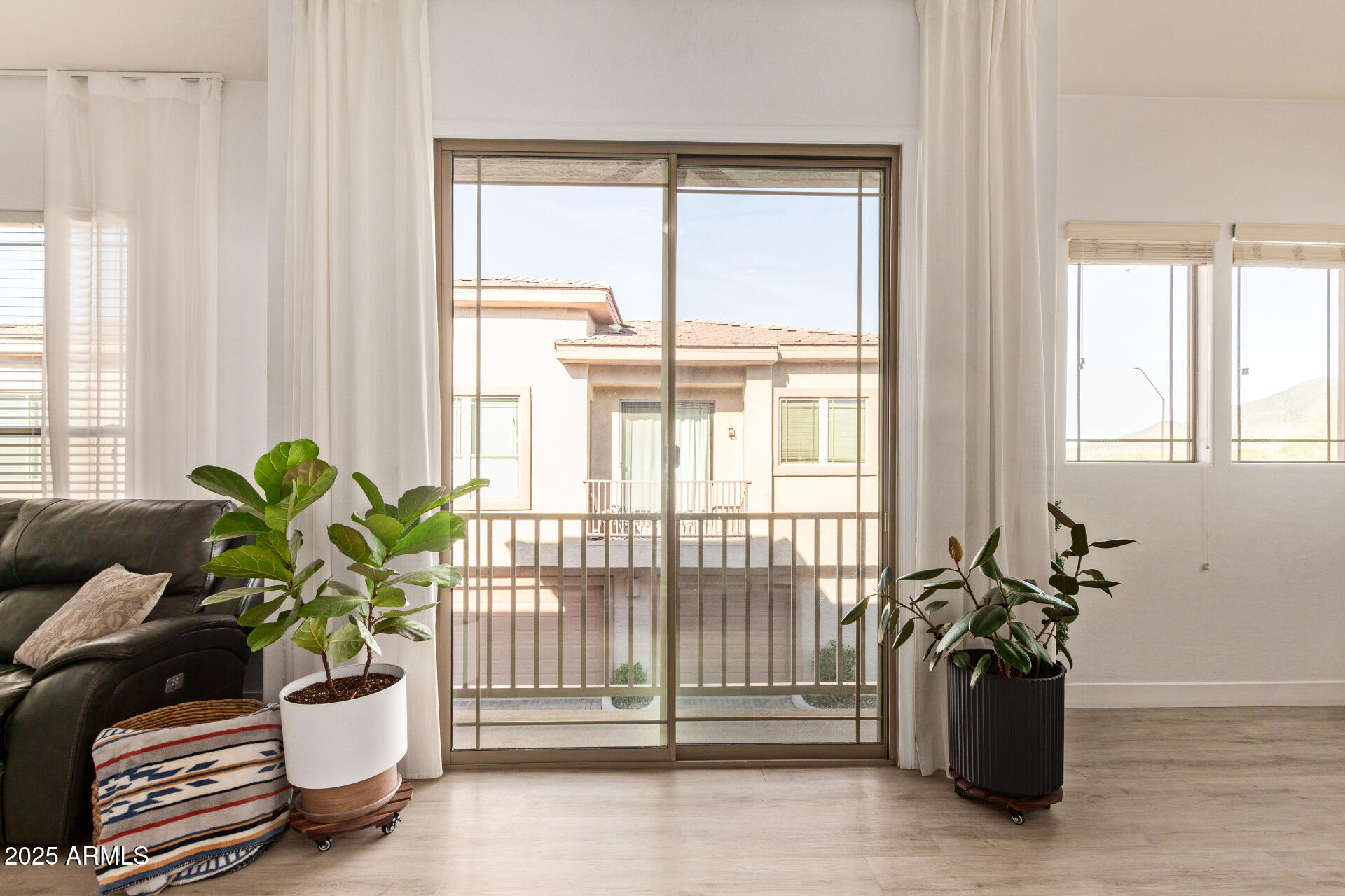 42424 N GAVILAN PEAK Parkway 53206