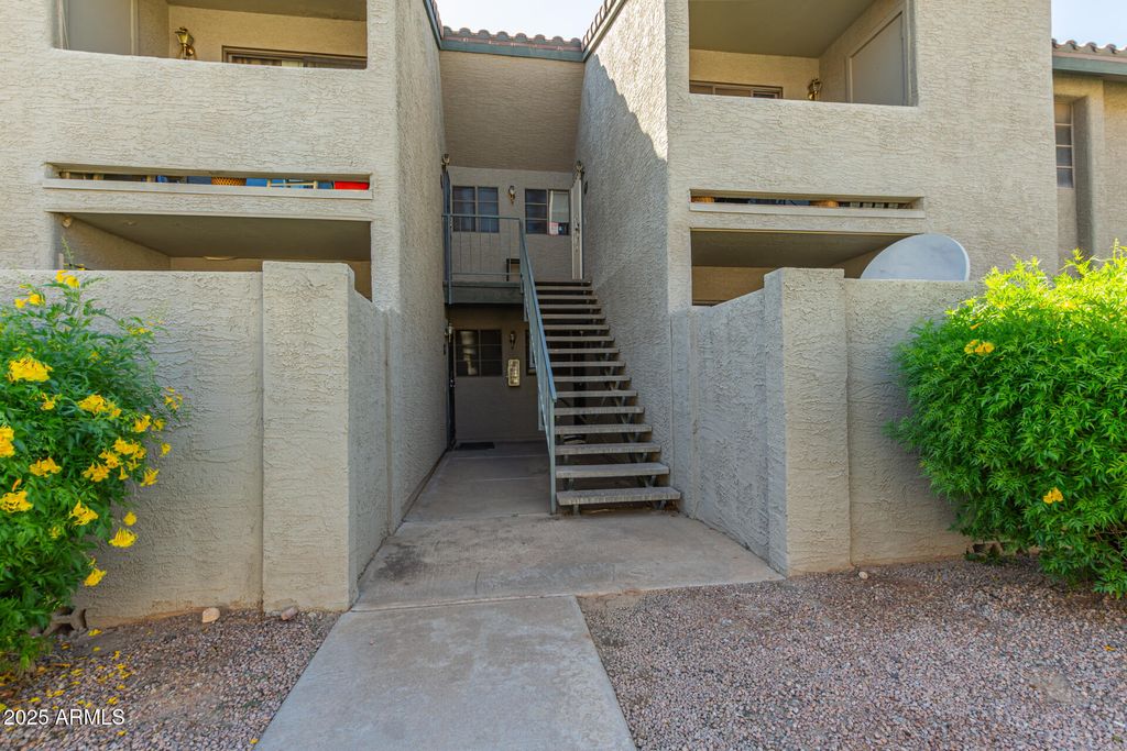 Photo of 533 W Guadalupe Road #1100, Mesa, AZ 85210 (MLS # 6931467)