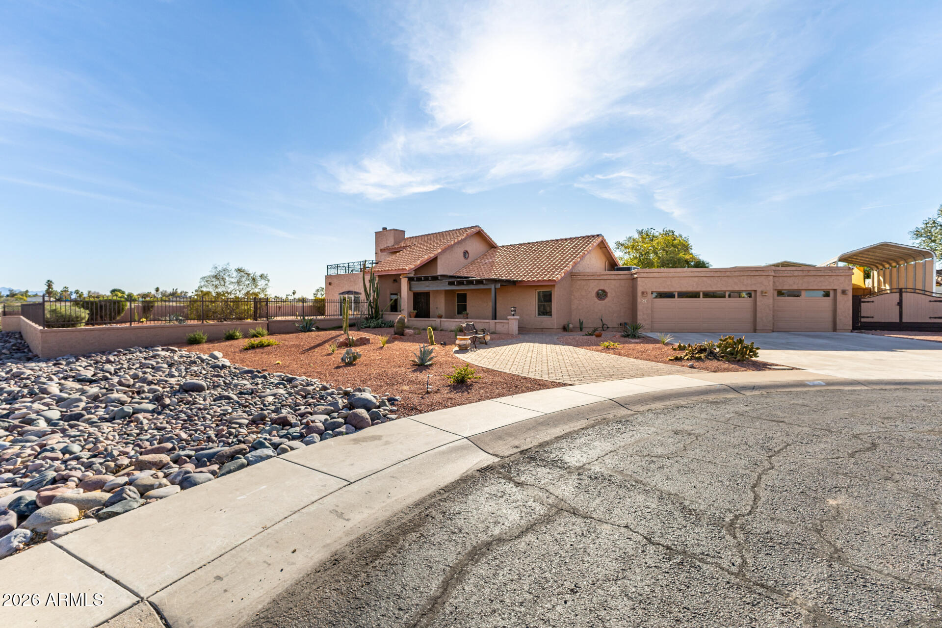 553 E MESA VISTA Lane