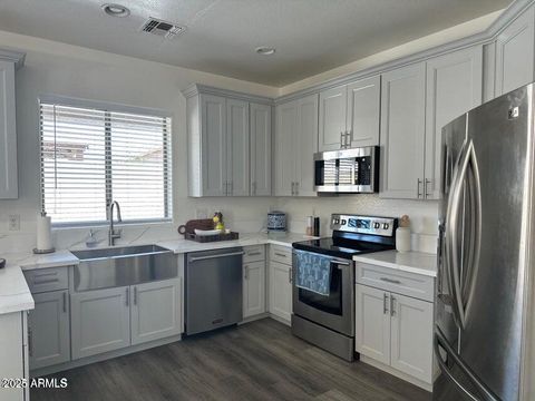 6421 S 23RD Drive Phoenix AZ 85041