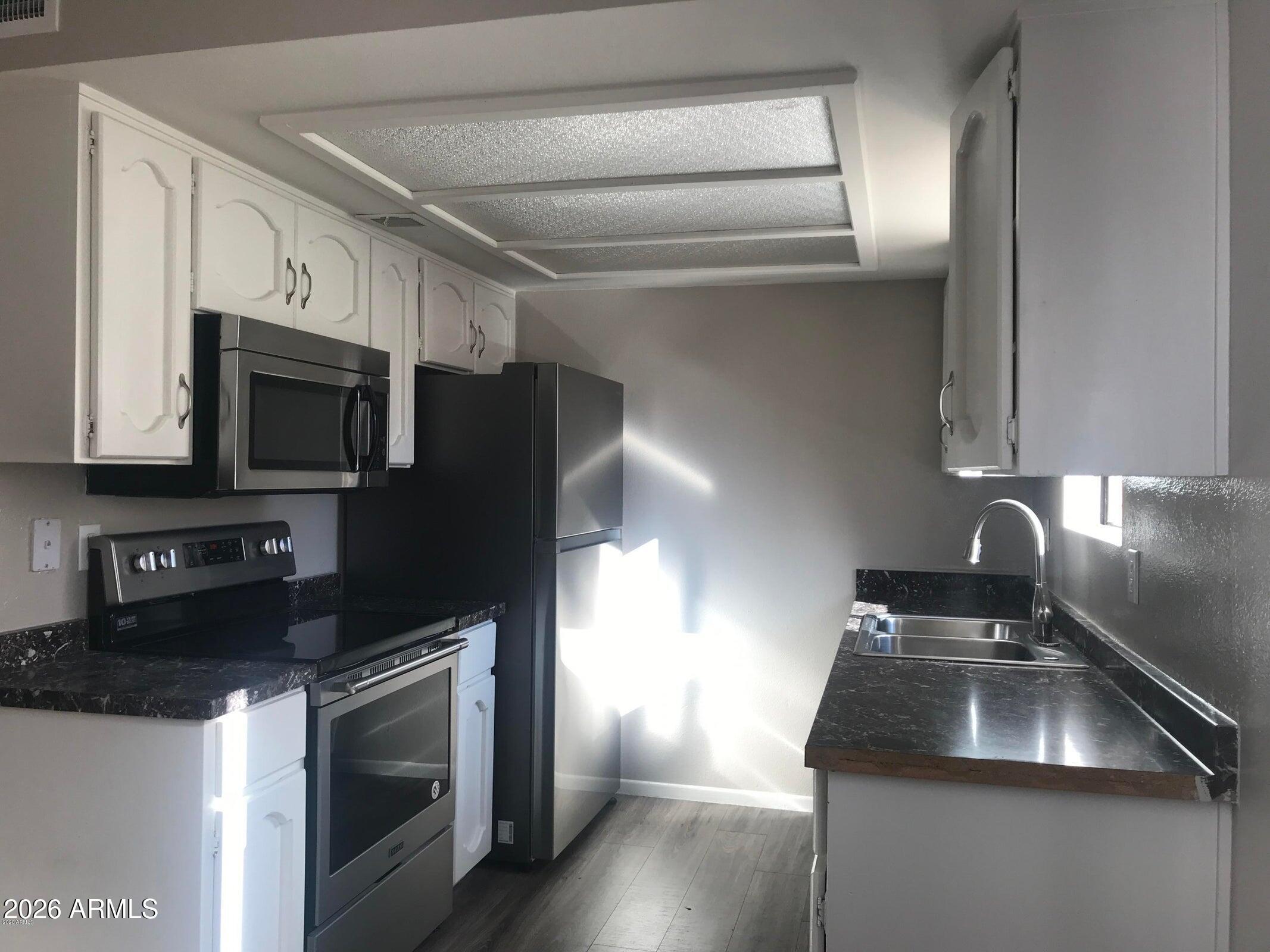 3131 W Cochise Drive 251