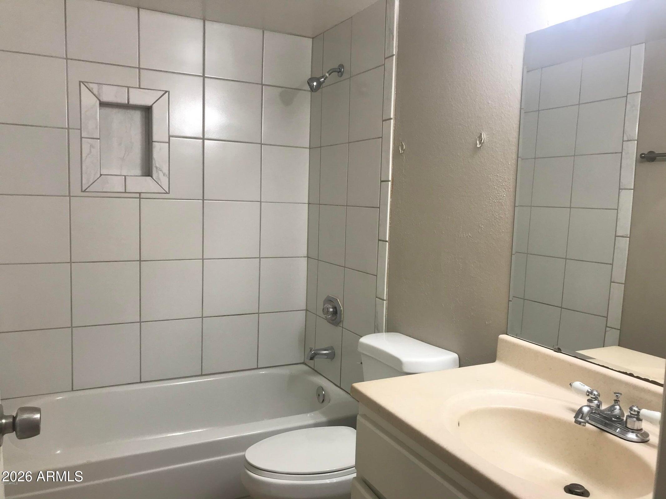 3131 W Cochise Drive 251