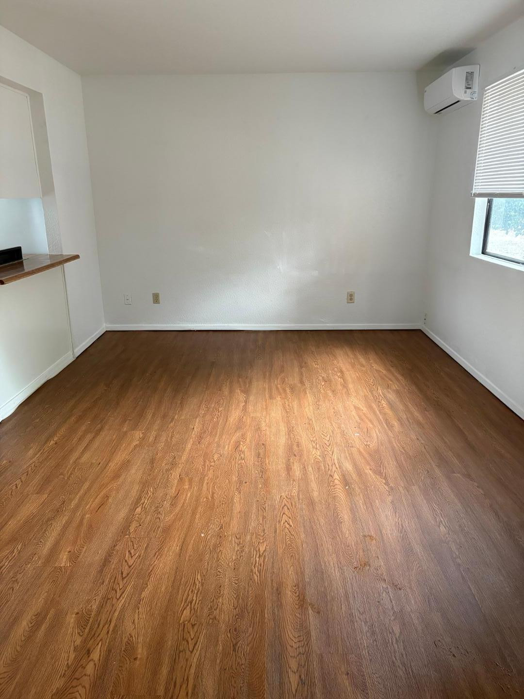 470 E Date Street Apt 5