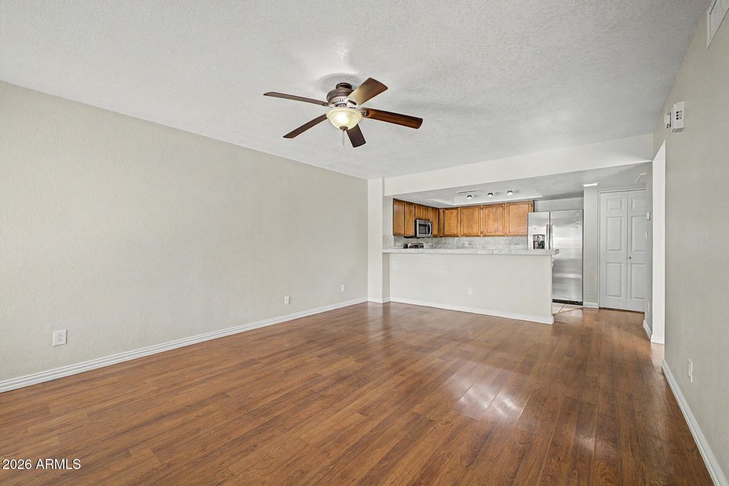 Photo of 4730 W Northern Avenue #1104, Glendale, AZ 85301 (MLS # 7015791)