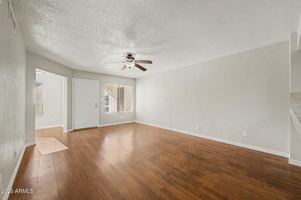 Photo of 4730 W Northern Avenue #1104, Glendale, AZ 85301 (MLS # 7015791)