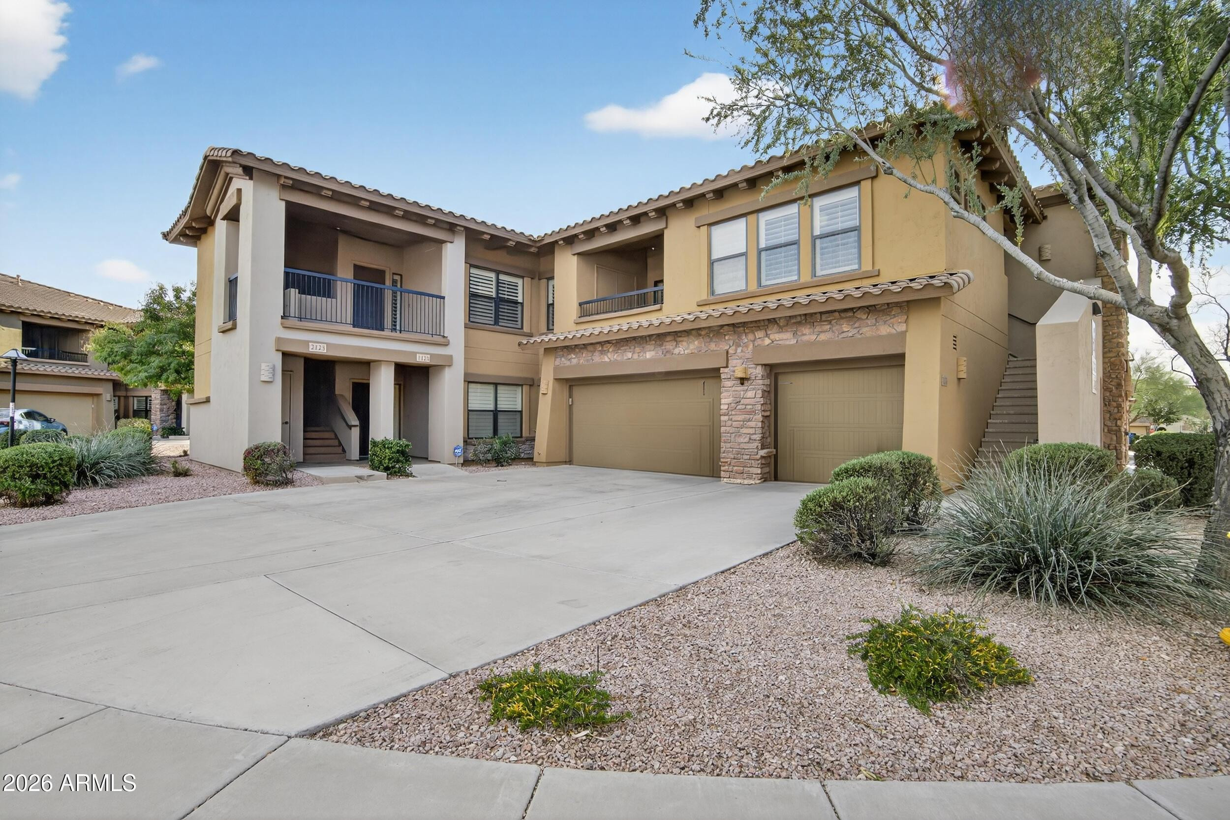 21320 N 56th Street Unit 2125