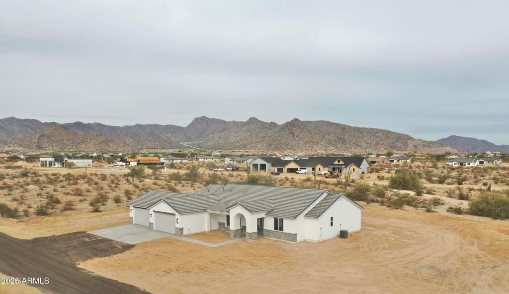 Photo of 20136 W Hazelwood Street, Litchfield Park, AZ 85340 (MLS # 6896763)